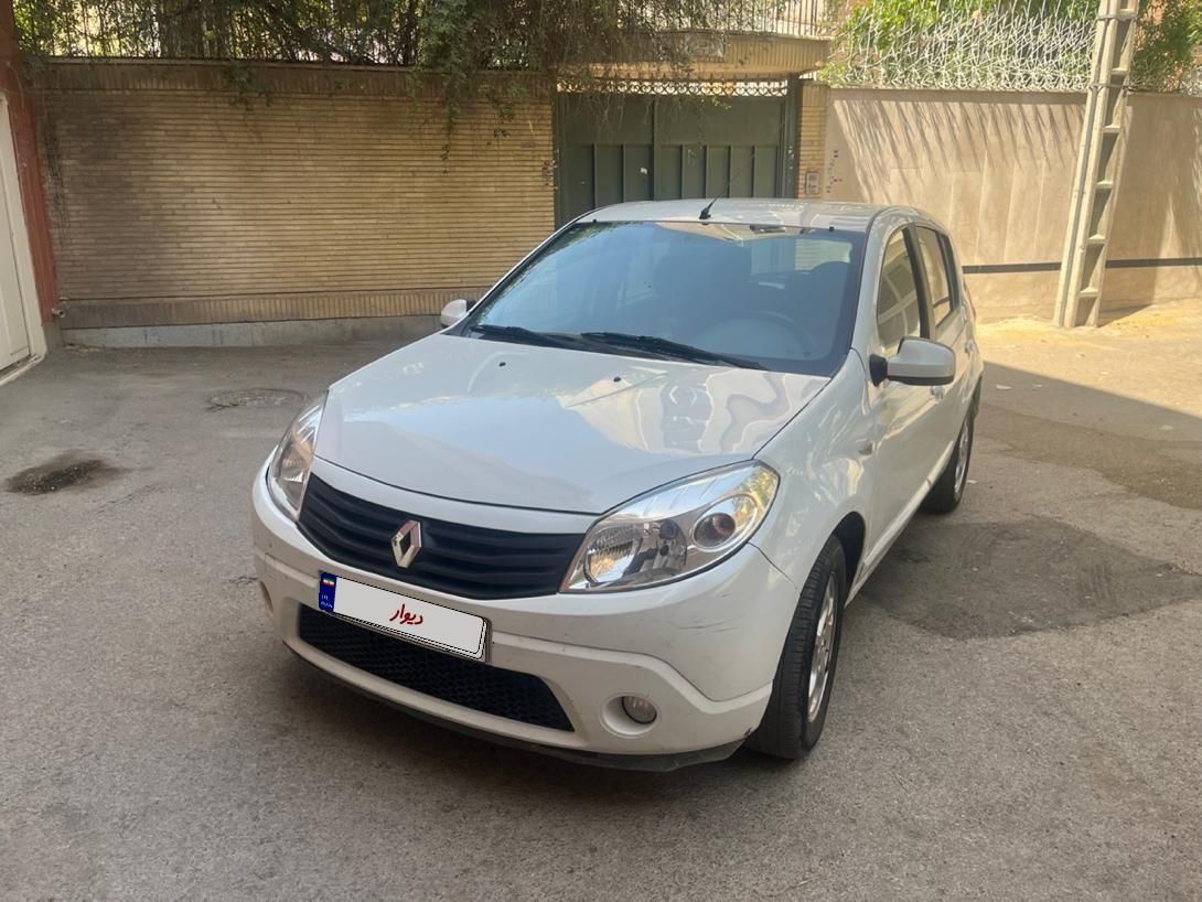 خودرو رنو، ساندرو آگهی ann_18090610