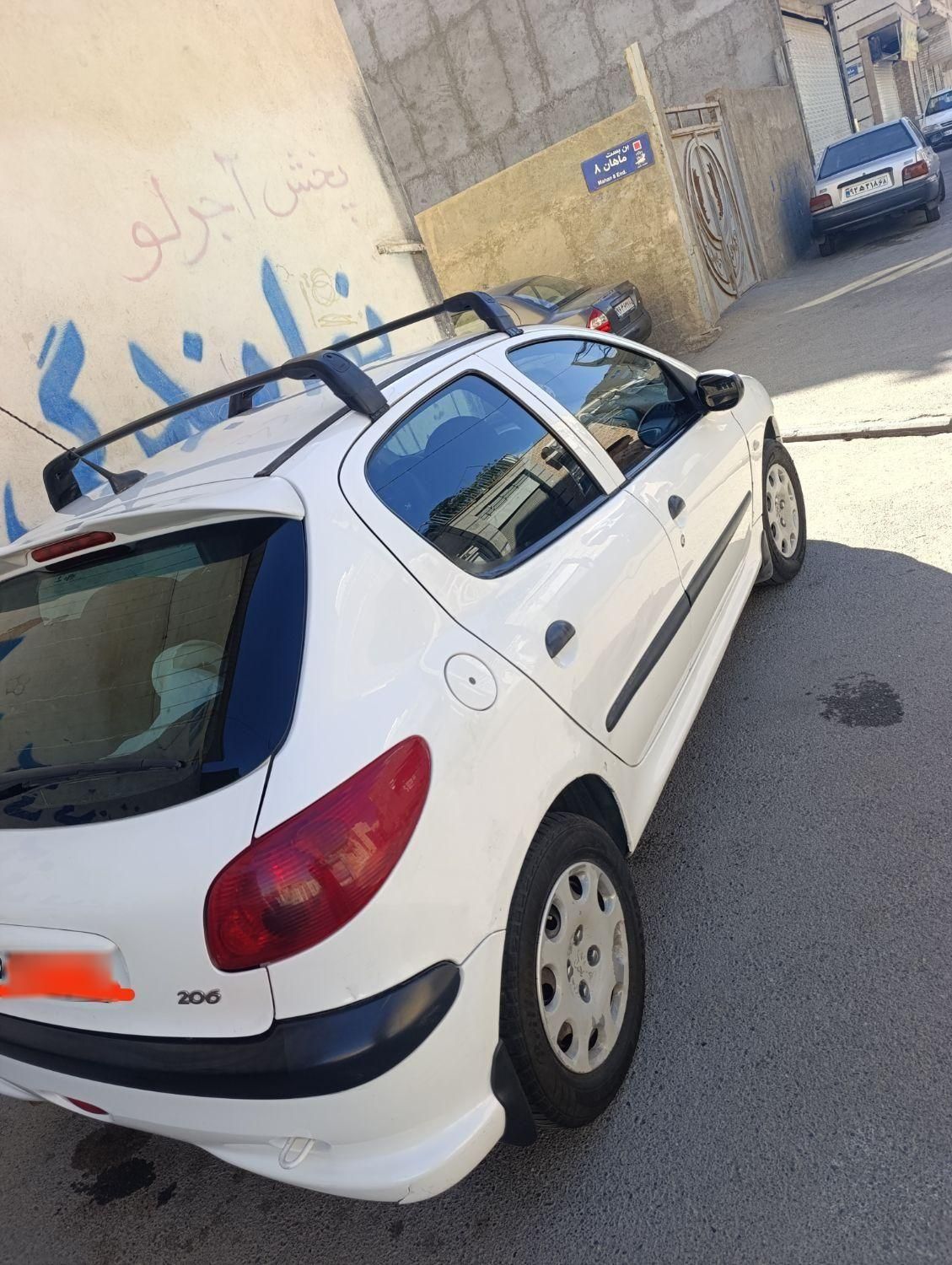 پژو 206 تیپ 5 - 1390