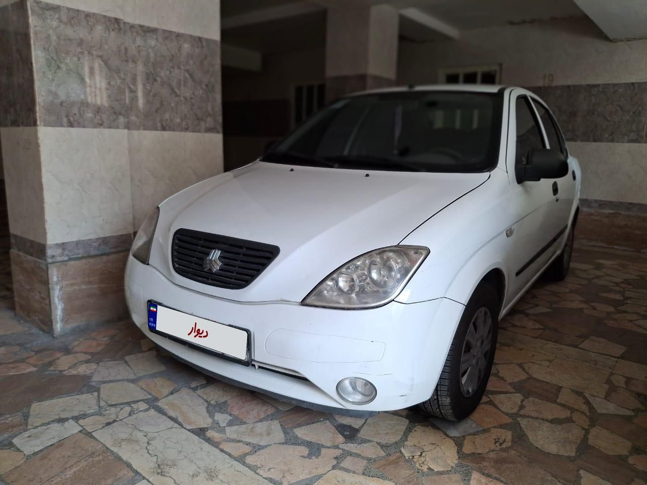 تیبا صندوق دار SX - 1396