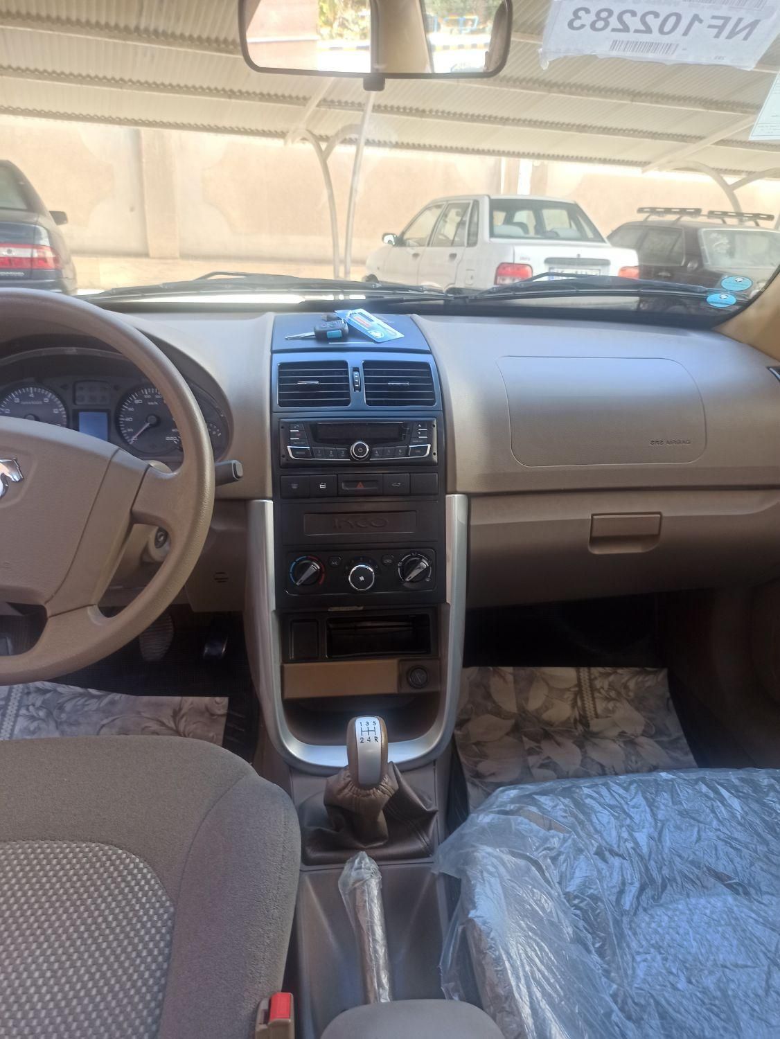 سمند LX XU7 - 1401
