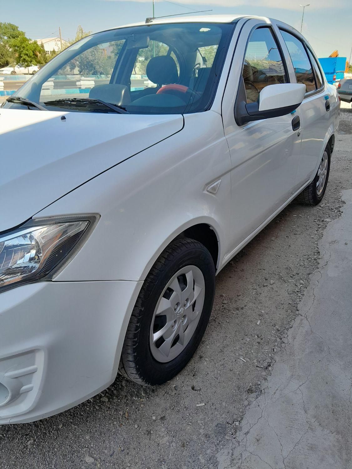 ساینا S دنده ای بنزینی - 1400