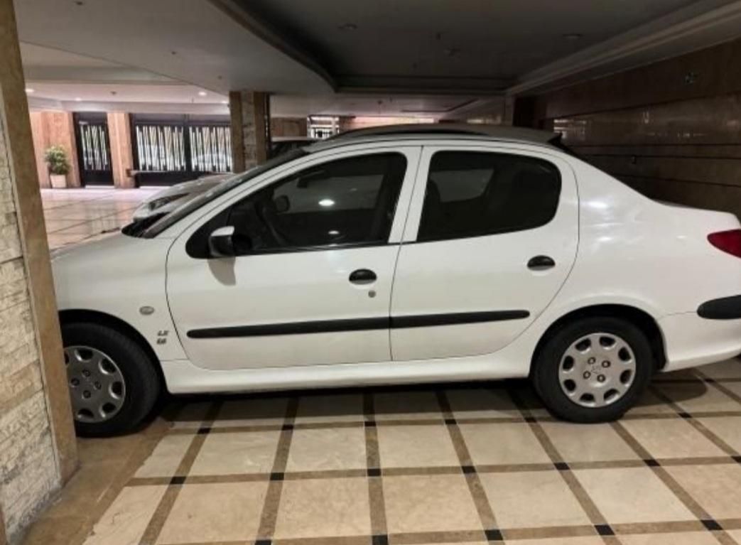 پژو 206 SD v8 - 1395