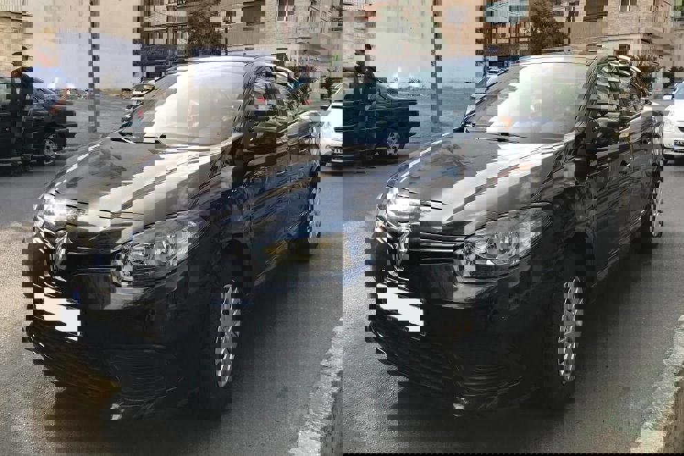 رنو فلوئنس اتوماتیک E2 - 2015