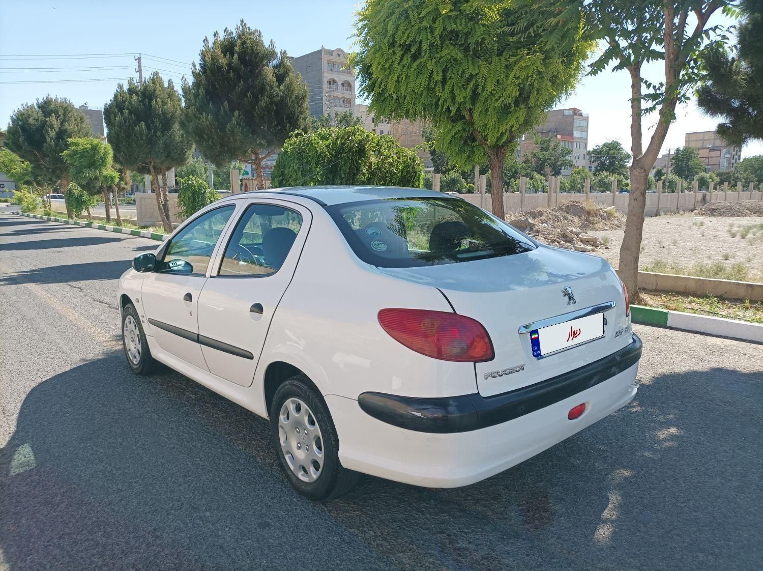پژو 206 SD v8 - 1396