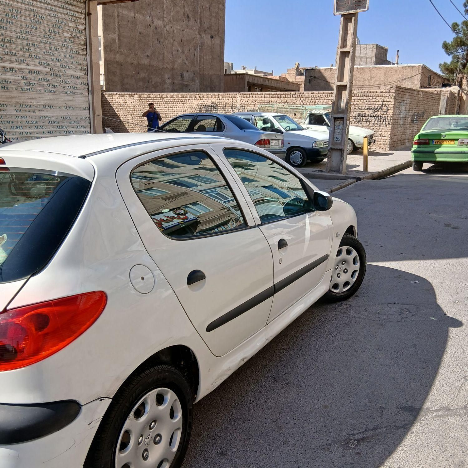 پژو 206 تیپ 3 - 1389