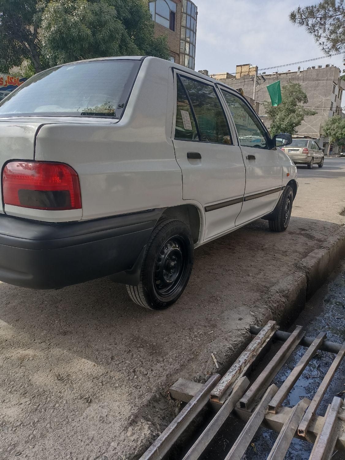 پراید 131 SE - 1394