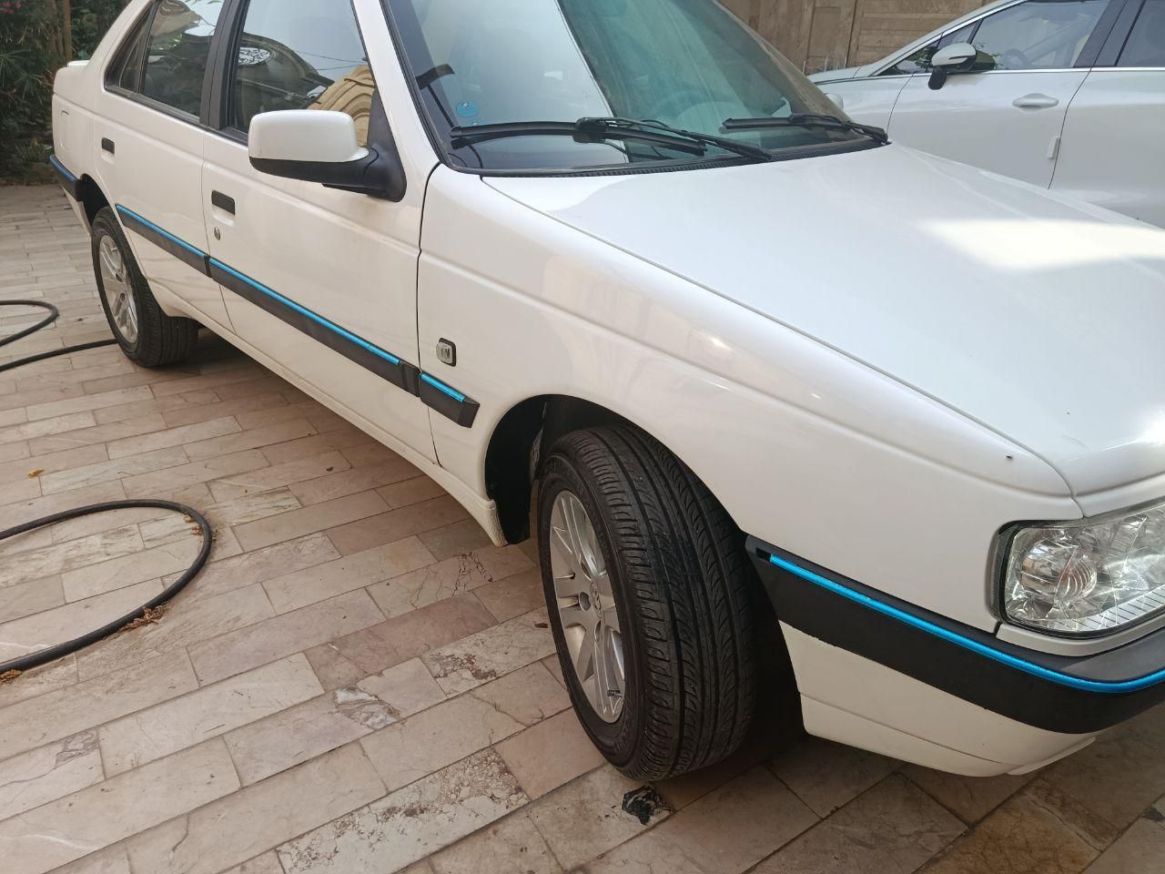 پژو 405 GLX - 1396