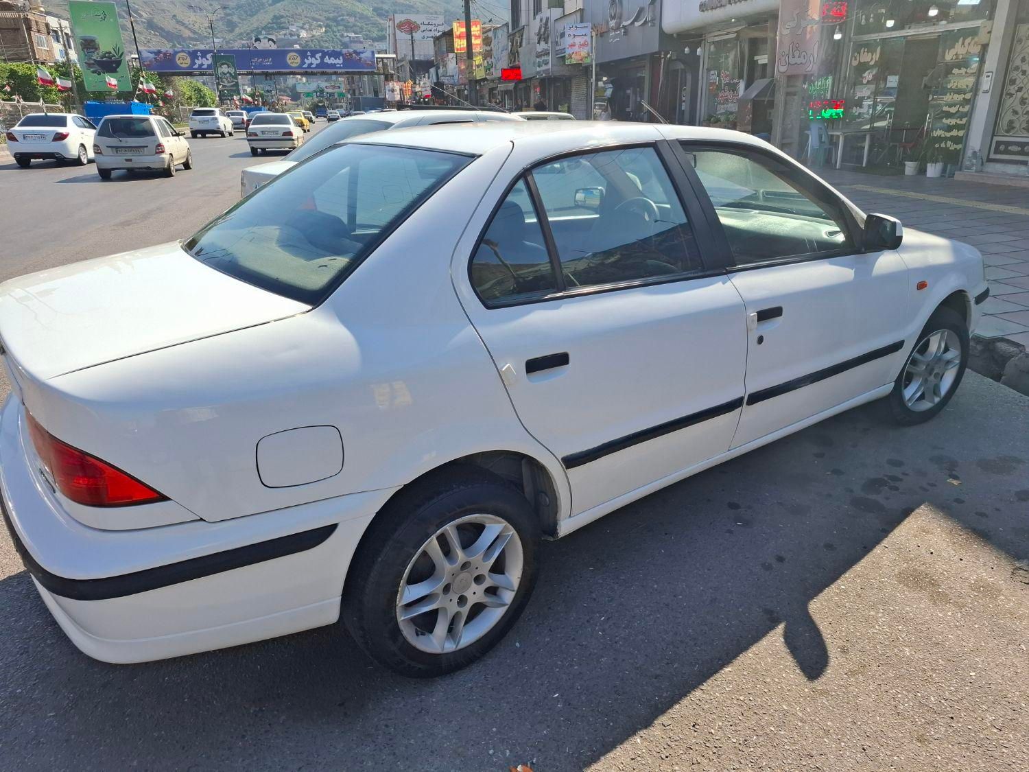 سمند LX XU7 - 1390