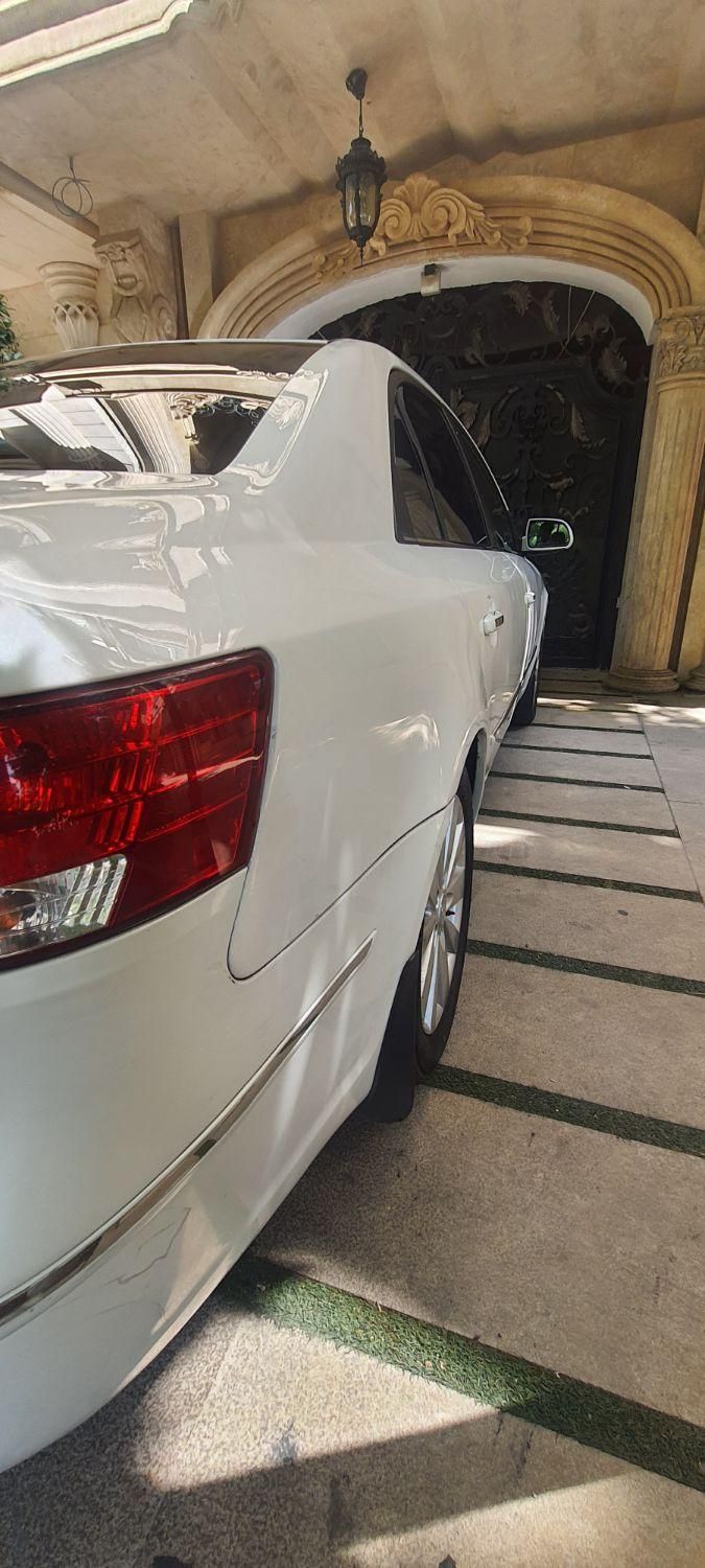 هیوندای سوناتا اتوماتیک NF 2400 - 2009