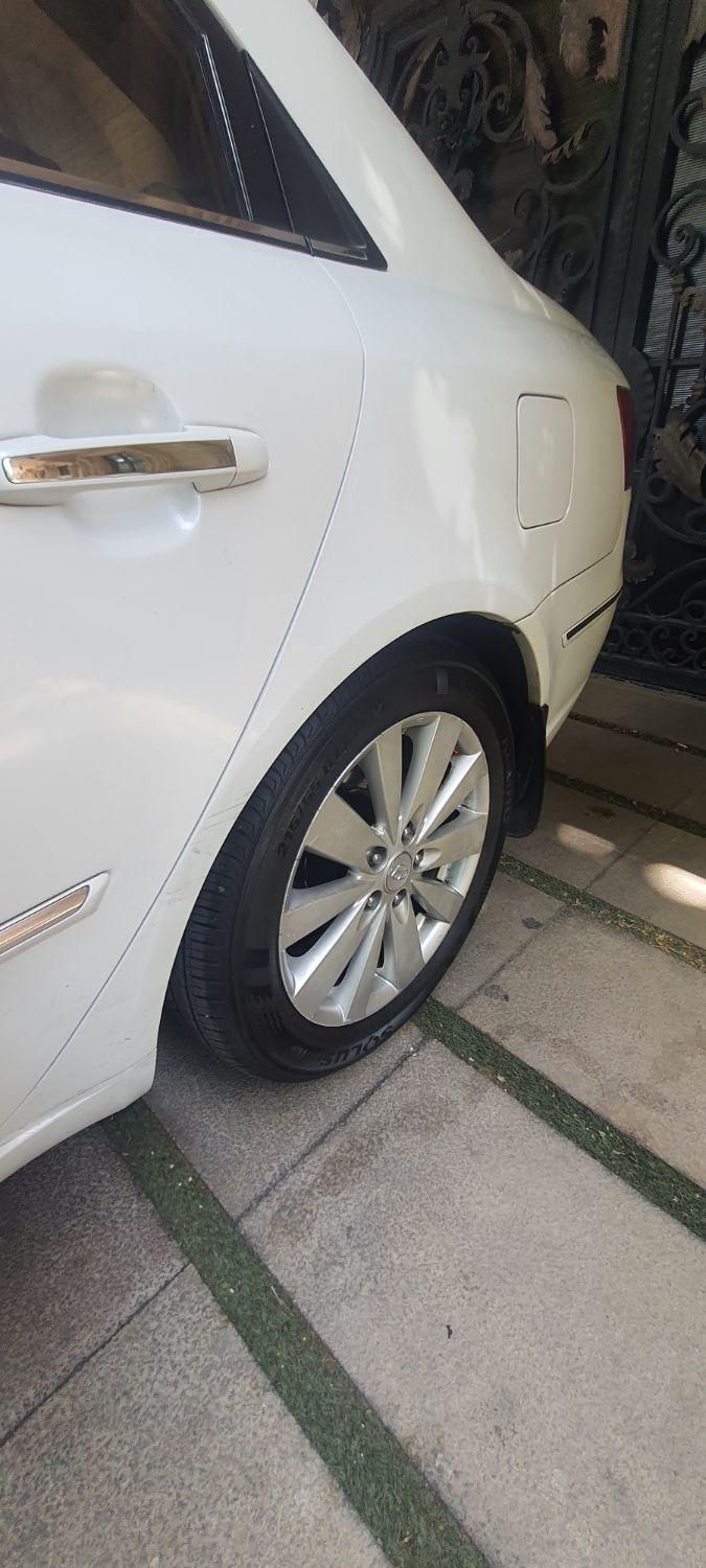 هیوندای سوناتا اتوماتیک NF 2400 - 2009
