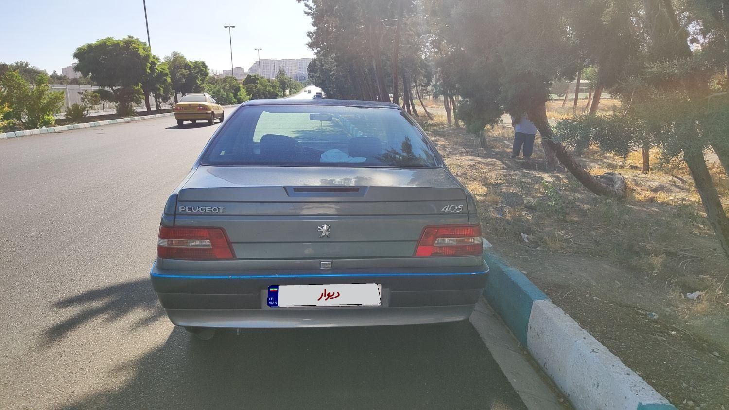 پژو 405 بنزینی GLX - TU5 - 1390