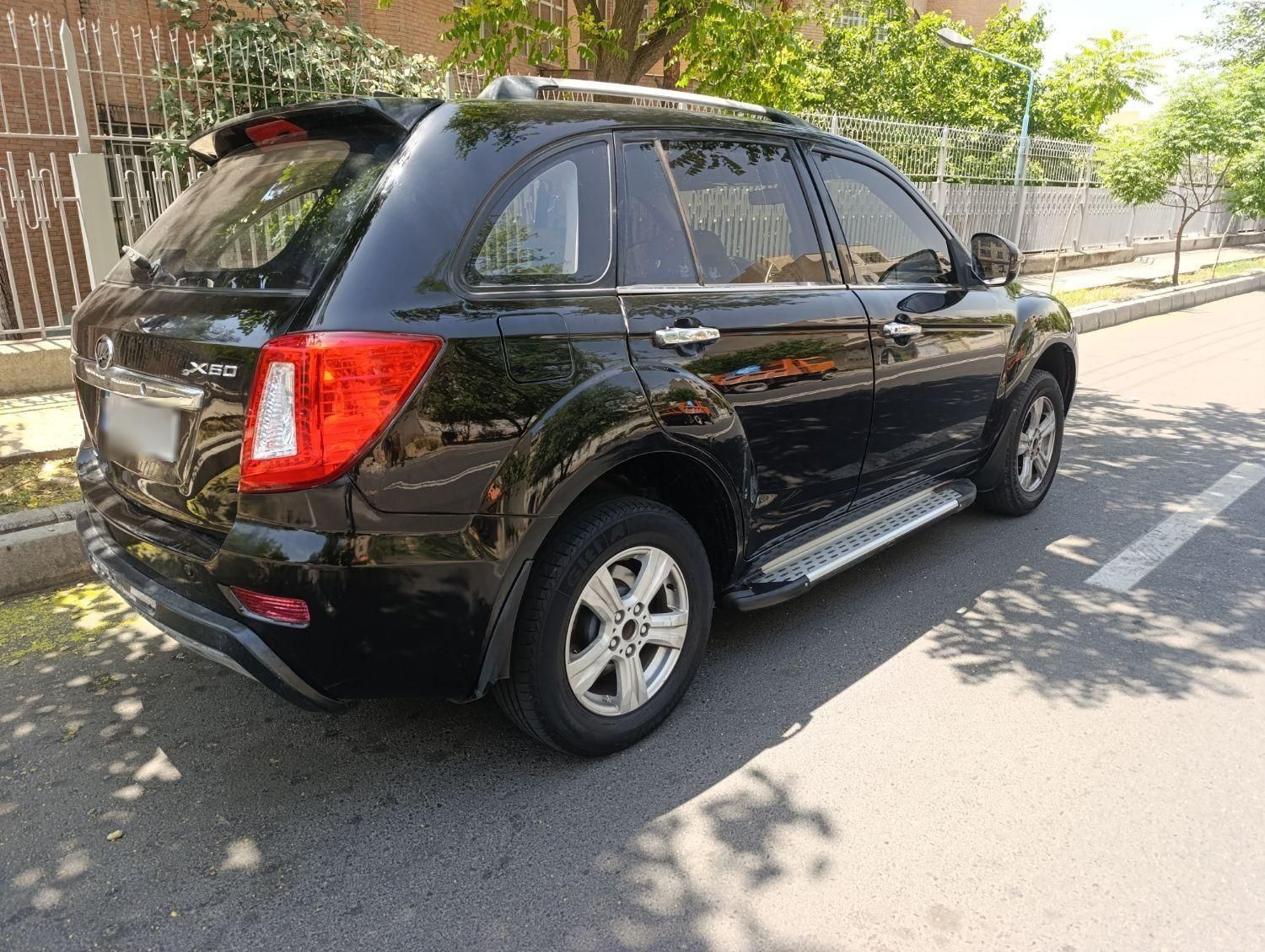 لیفان X60 دنده‌ای - 2013