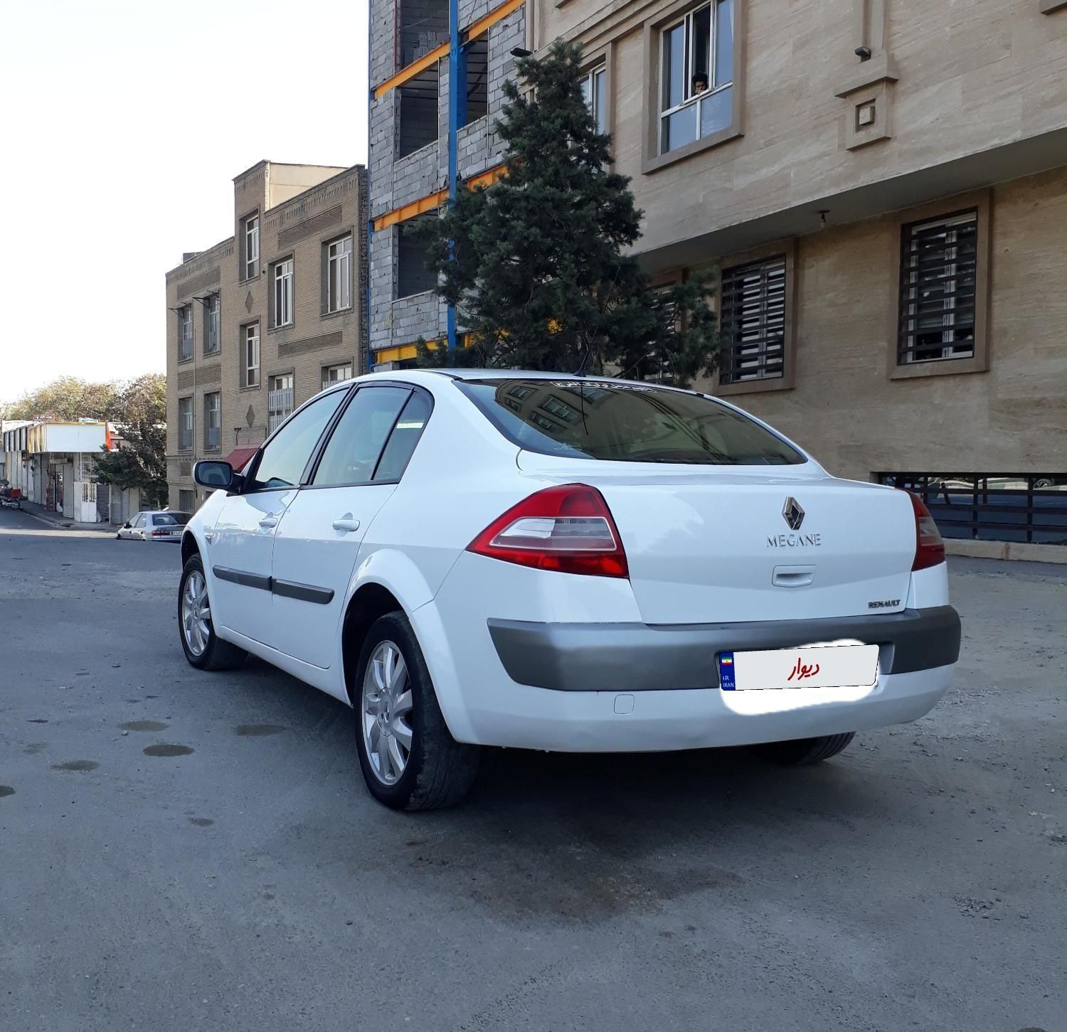 رنو مگان پارس خودرو 2000 - 2014