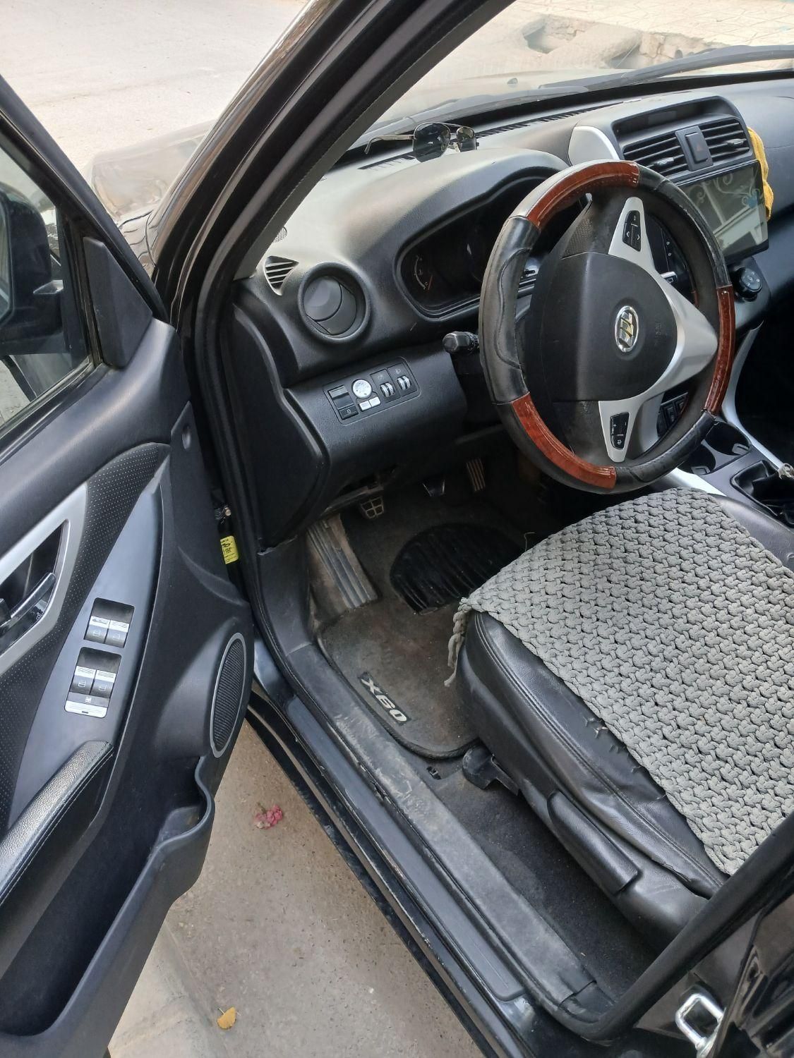لیفان X60 دنده‌ای - 2014