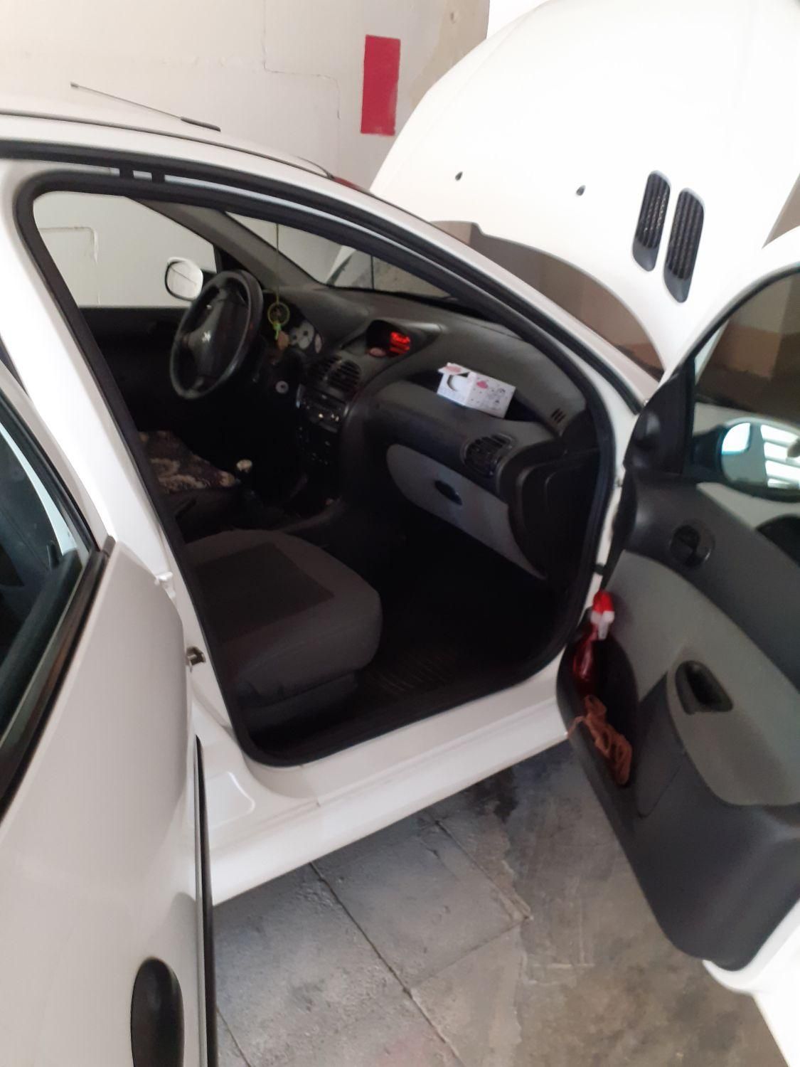 پژو 206 SD v8 - 1394