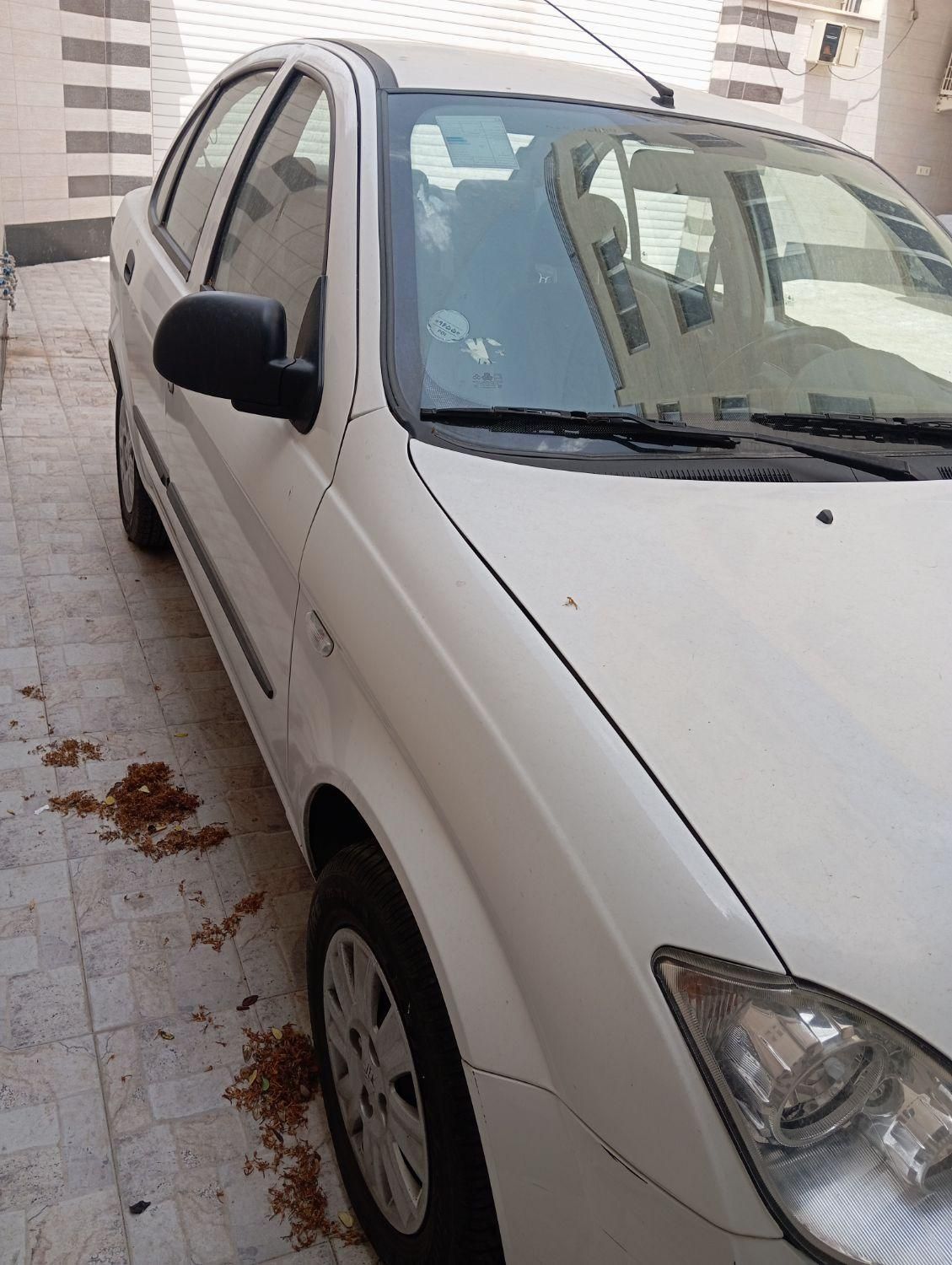 تیبا صندوق دار SX - 1400