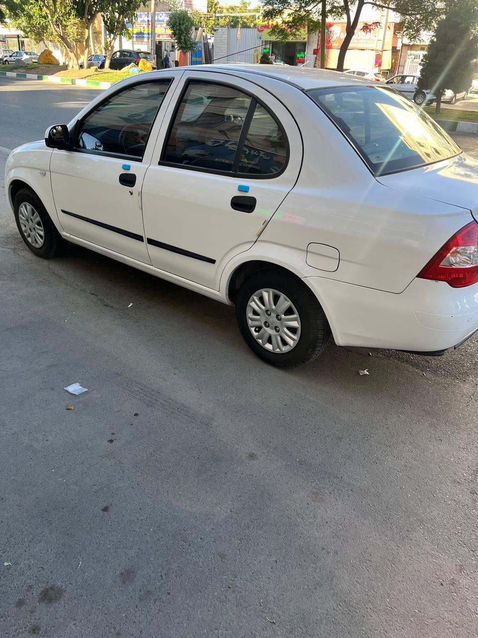 تیبا صندوق دار SX - 1398