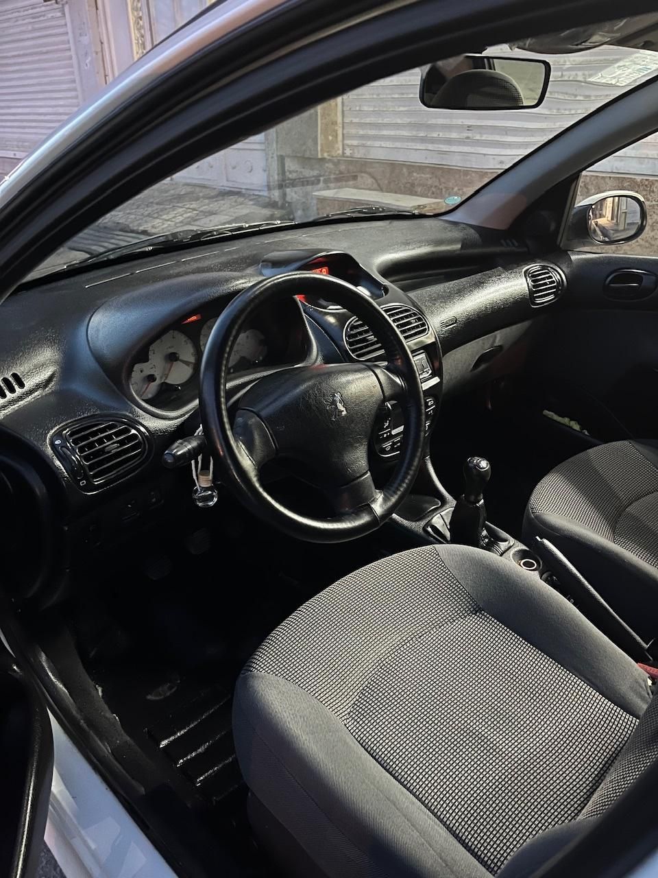 پژو 206 SD v8 - 1396