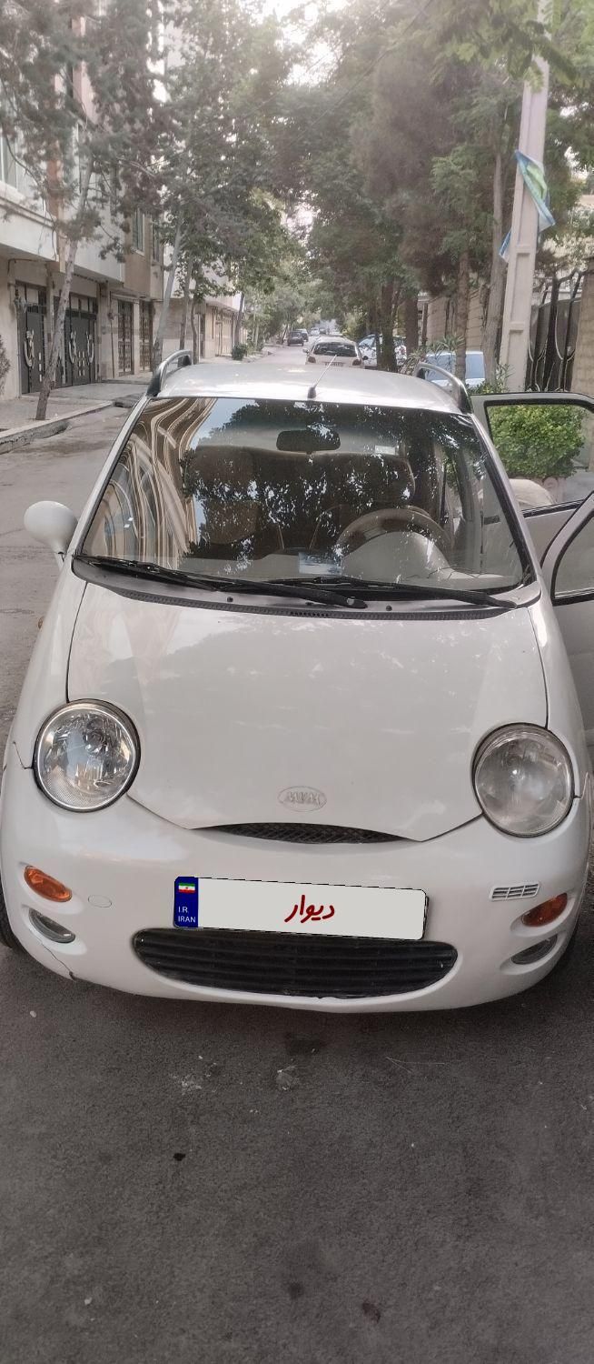 ام وی ام 110 چهار سیلندر دنده ای - 2013