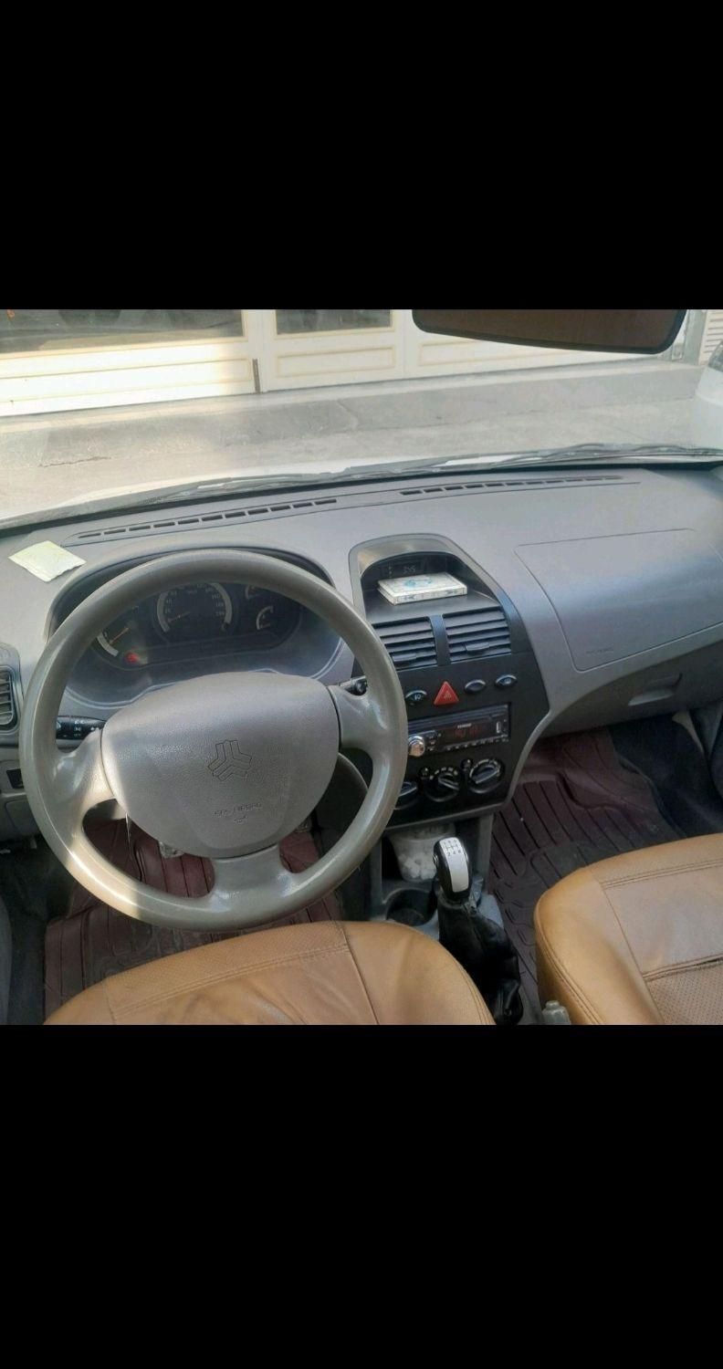 تیبا صندوق دار SX - 1393