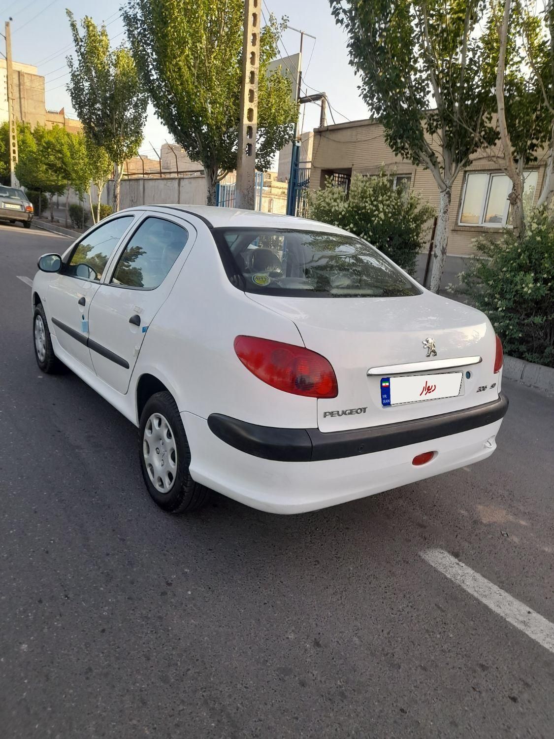 پژو 206 SD v8 - 1393