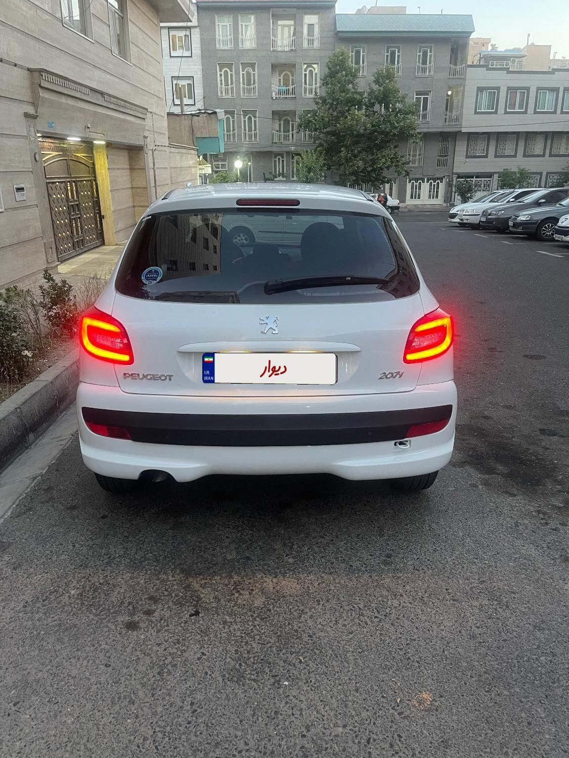 پژو 207 دنده‌ای با موتور TU3 - 1403