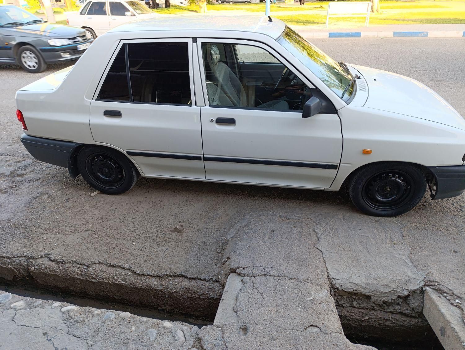 پراید 131 SE - 1395