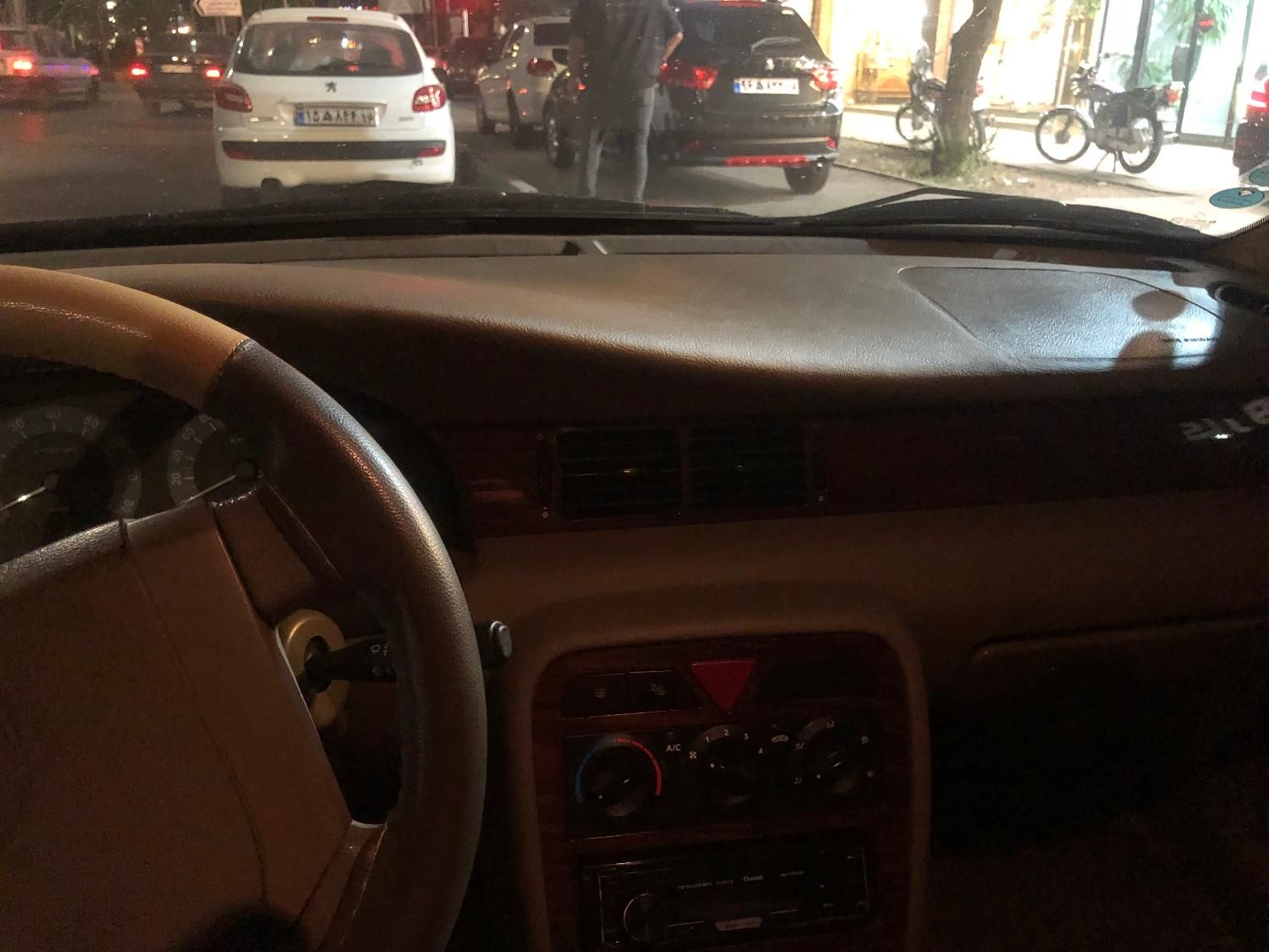 سمند LX XU7 - 1399