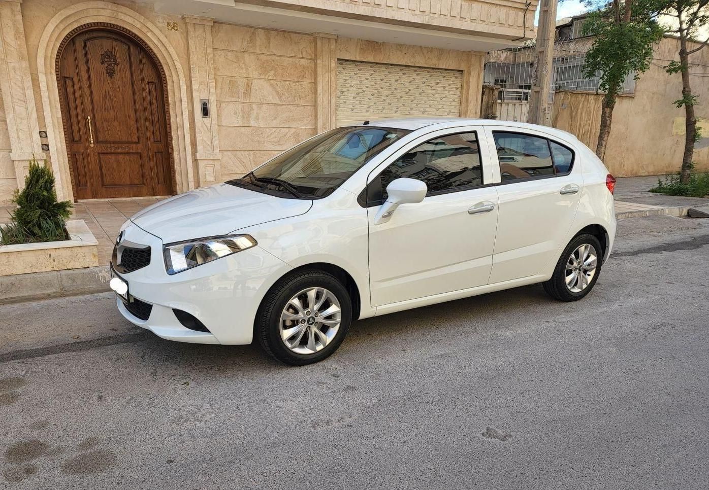 خودرو برلیانس، H220 آگهی ann_18102755