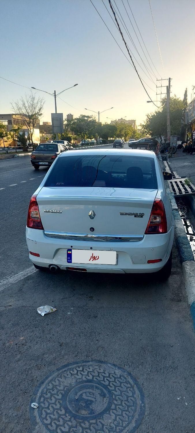 رنو تندر 90 پلاس اتوماتیک - 1396