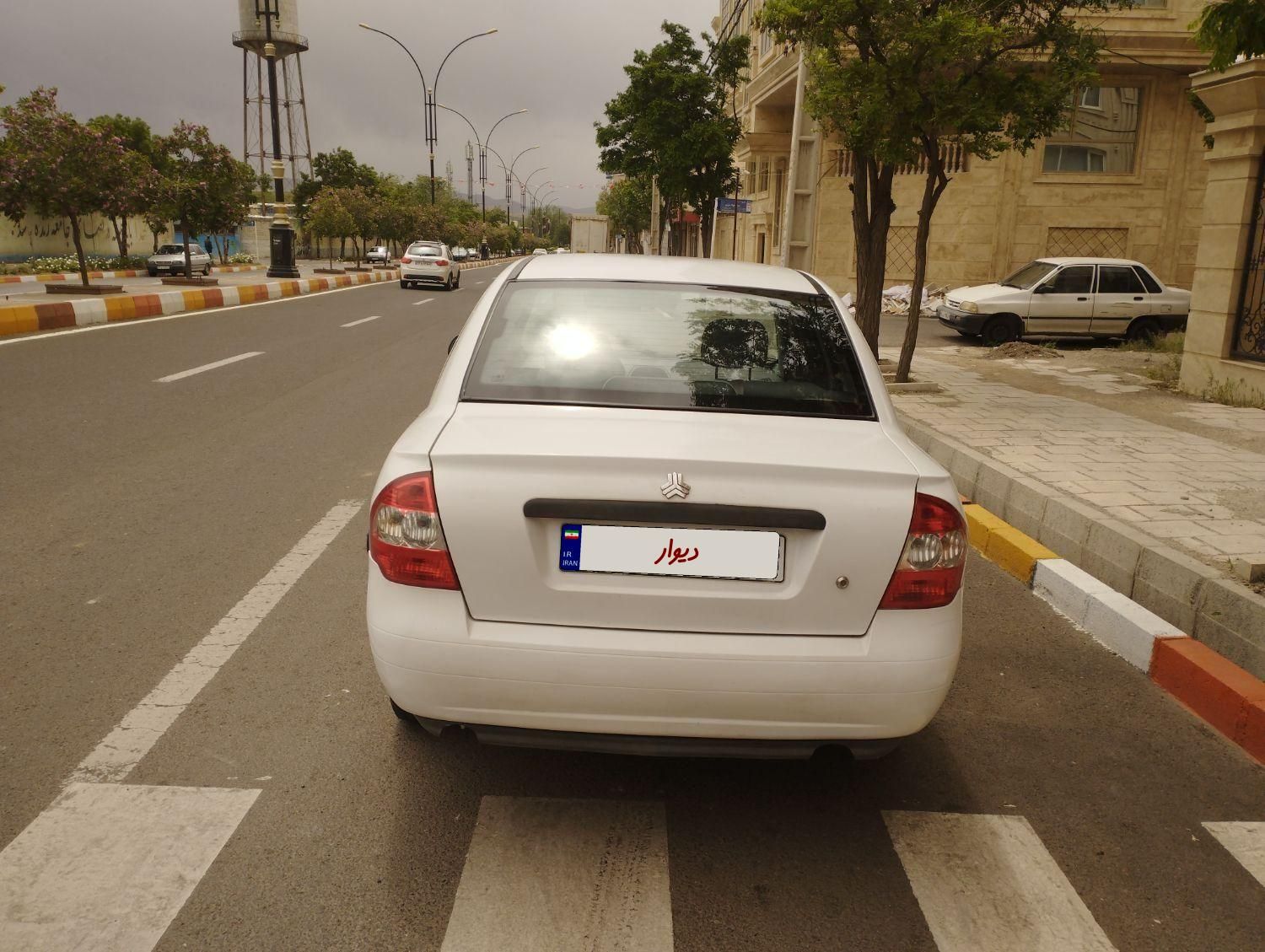 تیبا صندوق دار SX - 1393