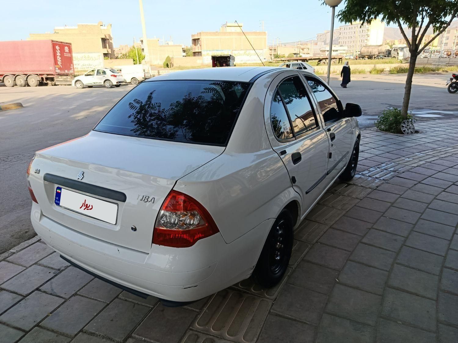 تیبا صندوق دار SX - 1400