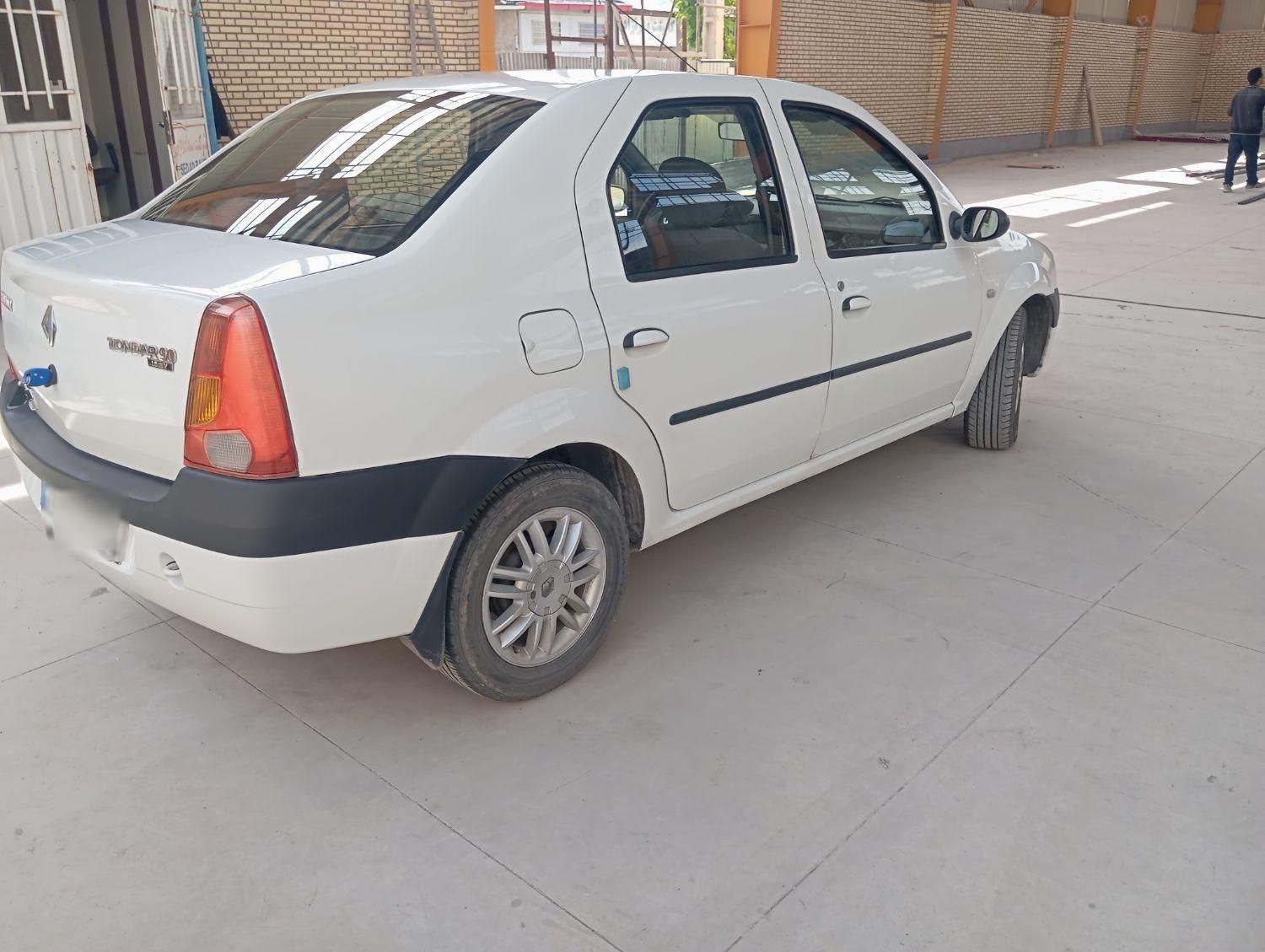 رنو تندر 90 E2 - 1392