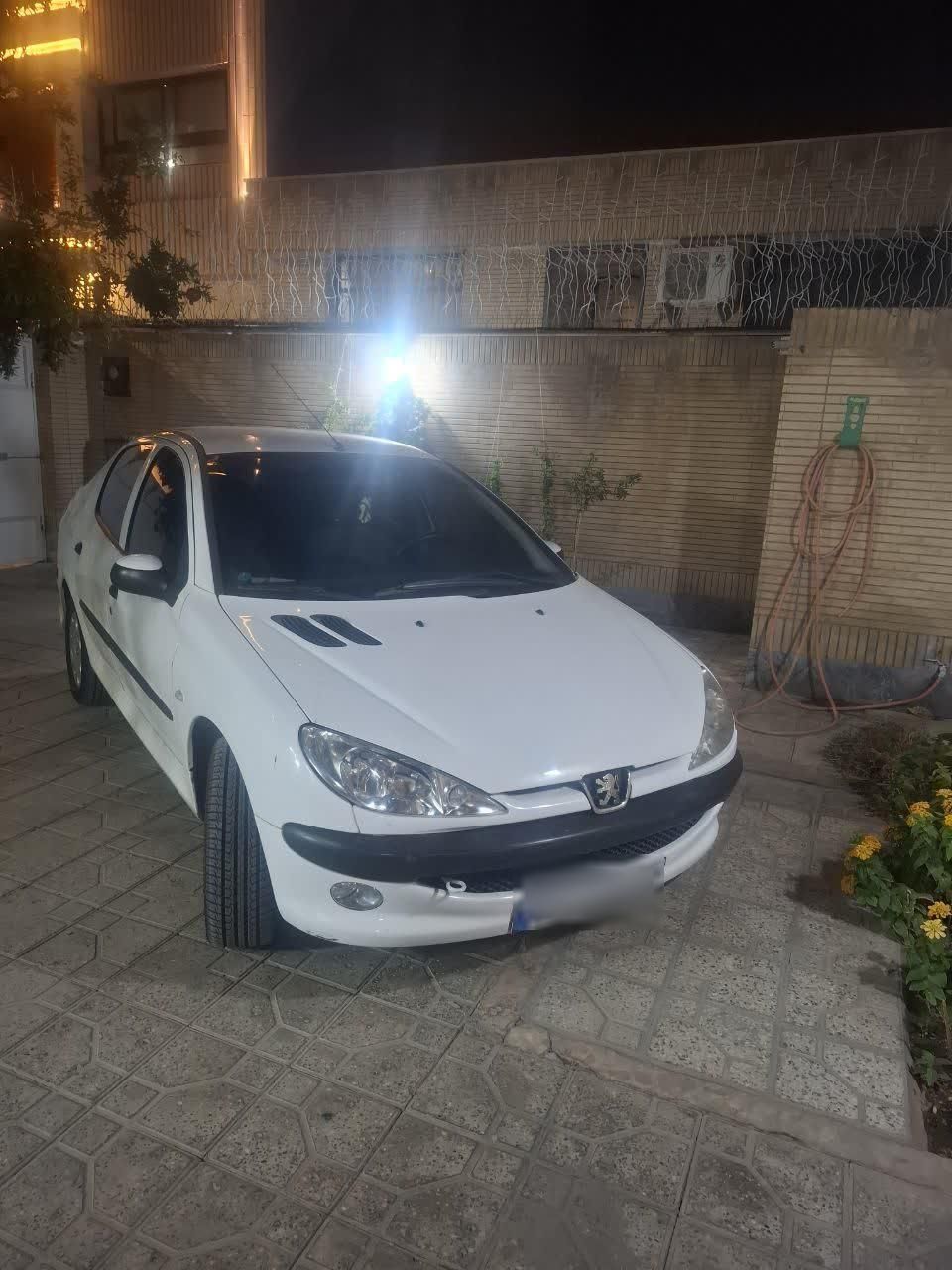 پژو 206 SD v8 - 1400