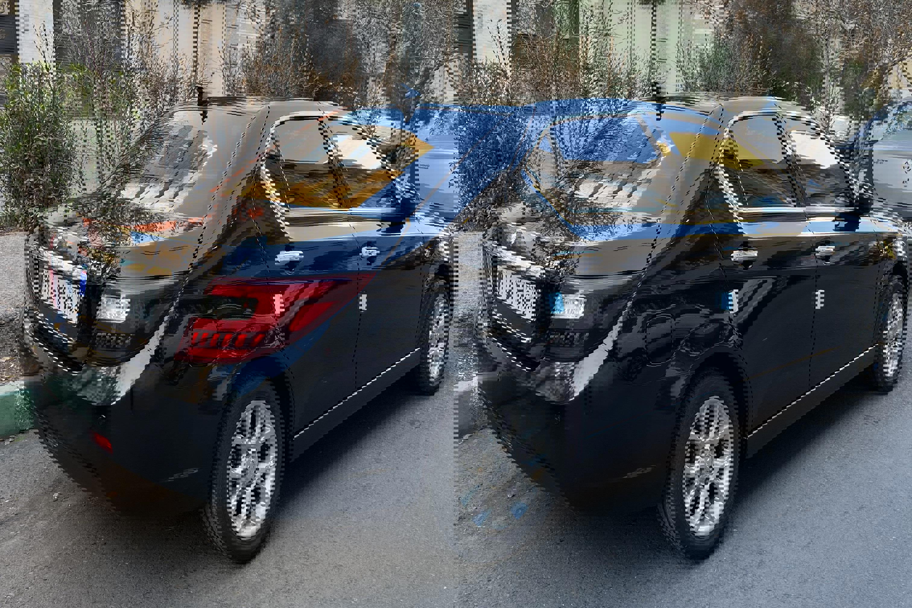 دنا پلاس اتوماتیک توربو - 1402