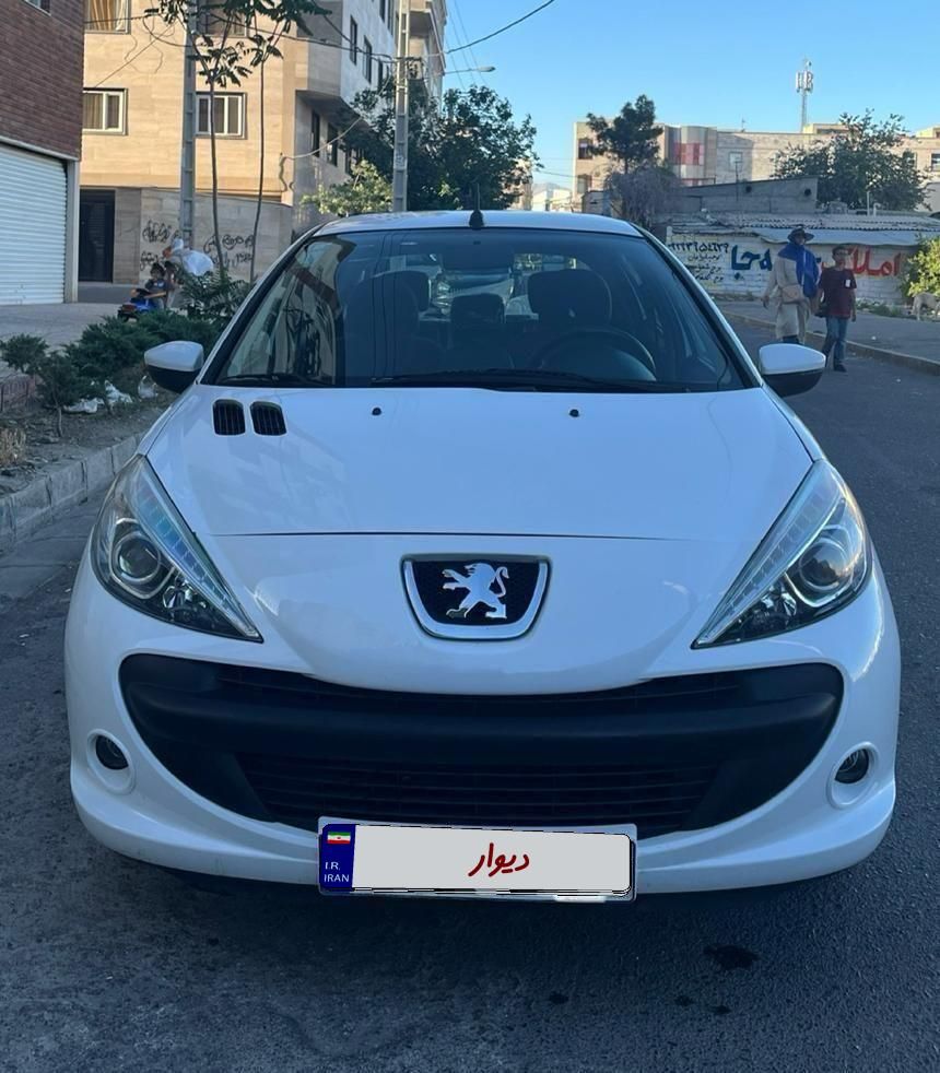 پژو 207 دنده‌ای با موتور TU3 - 1402