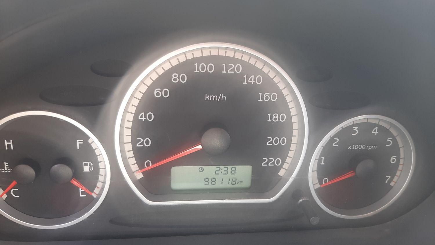 ام وی ام 110 چهار سیلندر دنده ای - 2015