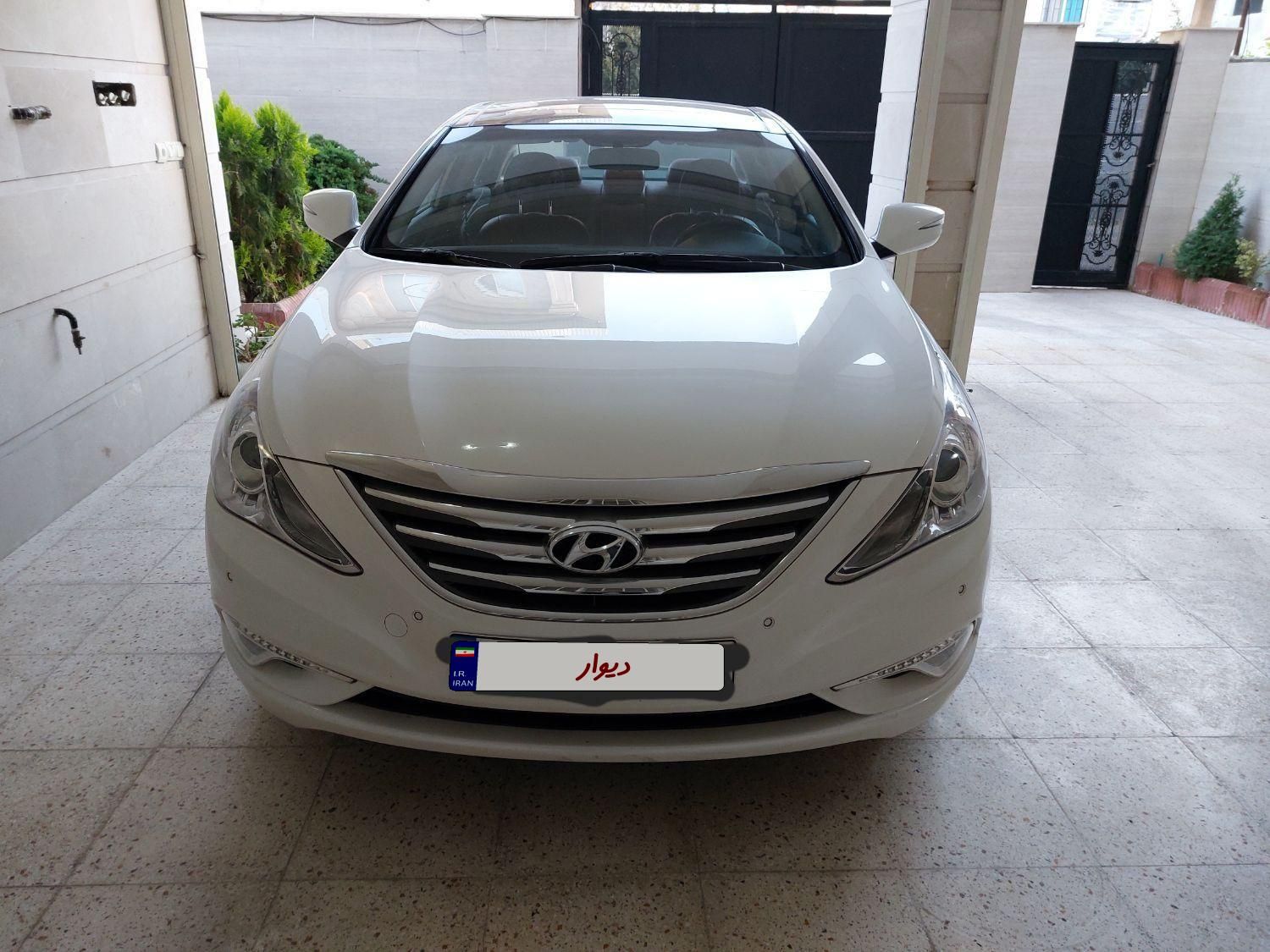 هیوندای سوناتا فول YF - 2014