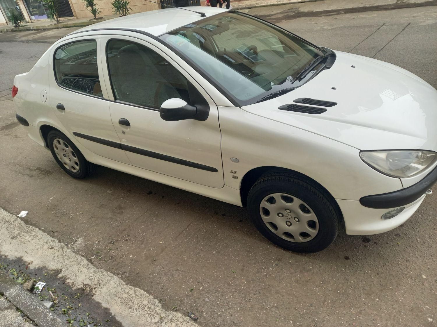 پژو 206 SD v8 - 1390