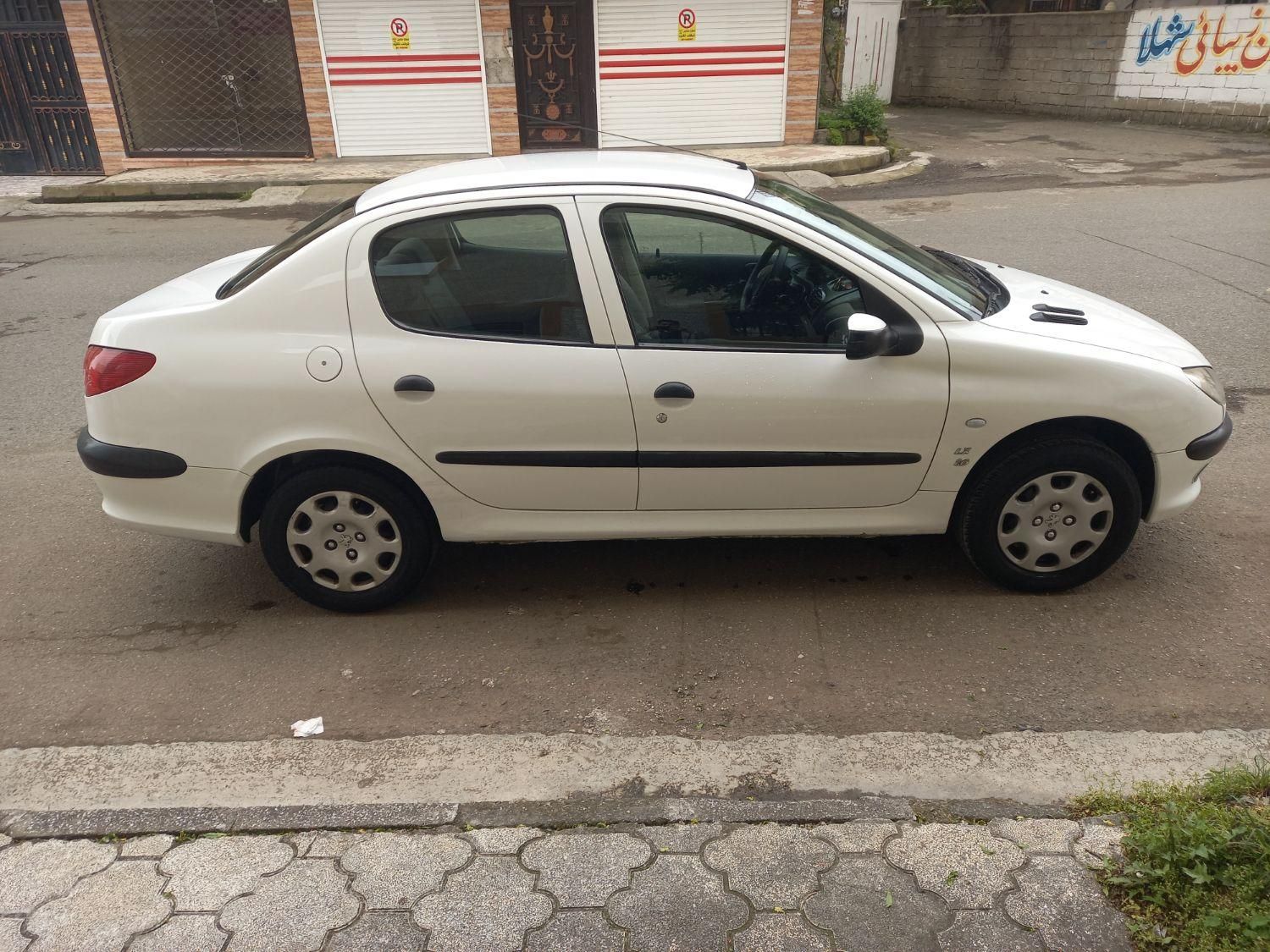 پژو 206 SD v8 - 1390