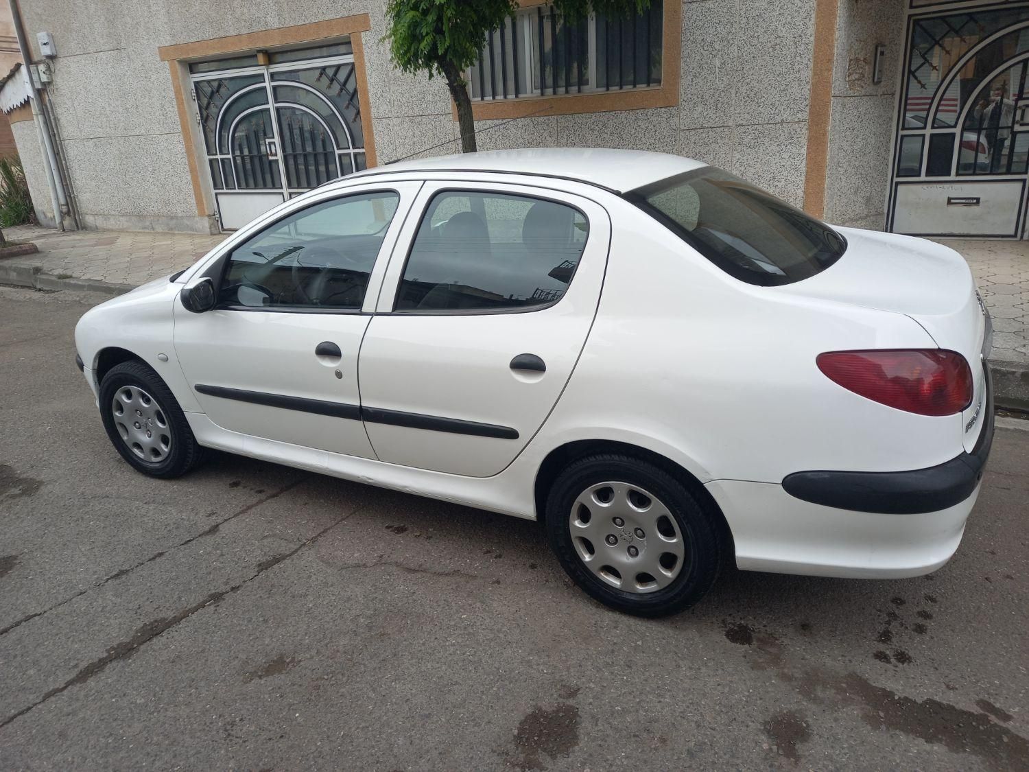 پژو 206 SD v8 - 1390