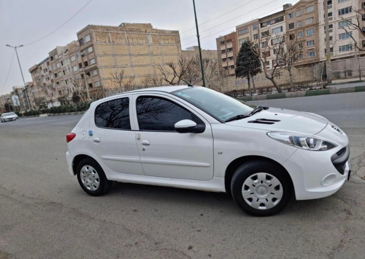 پژو 207 دنده‌ای با موتور TU3 - 1402