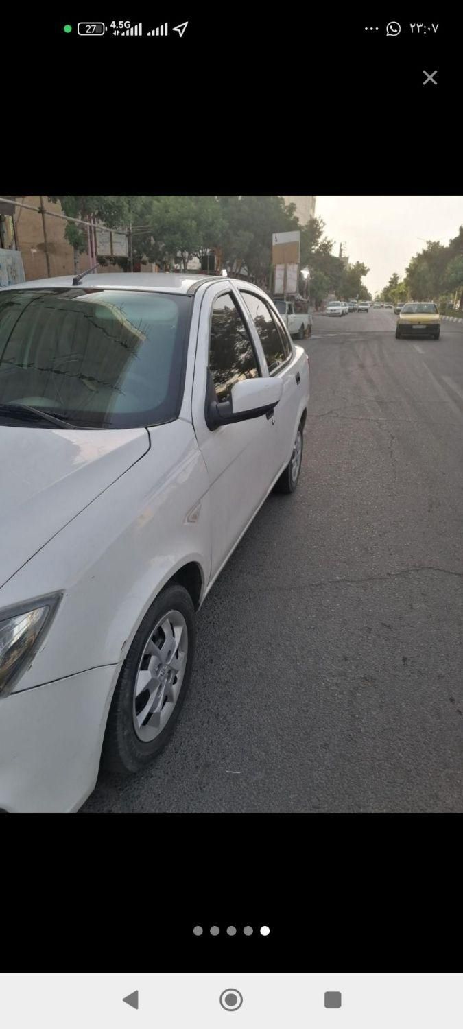 ساینا S دنده ای بنزینی - 1400