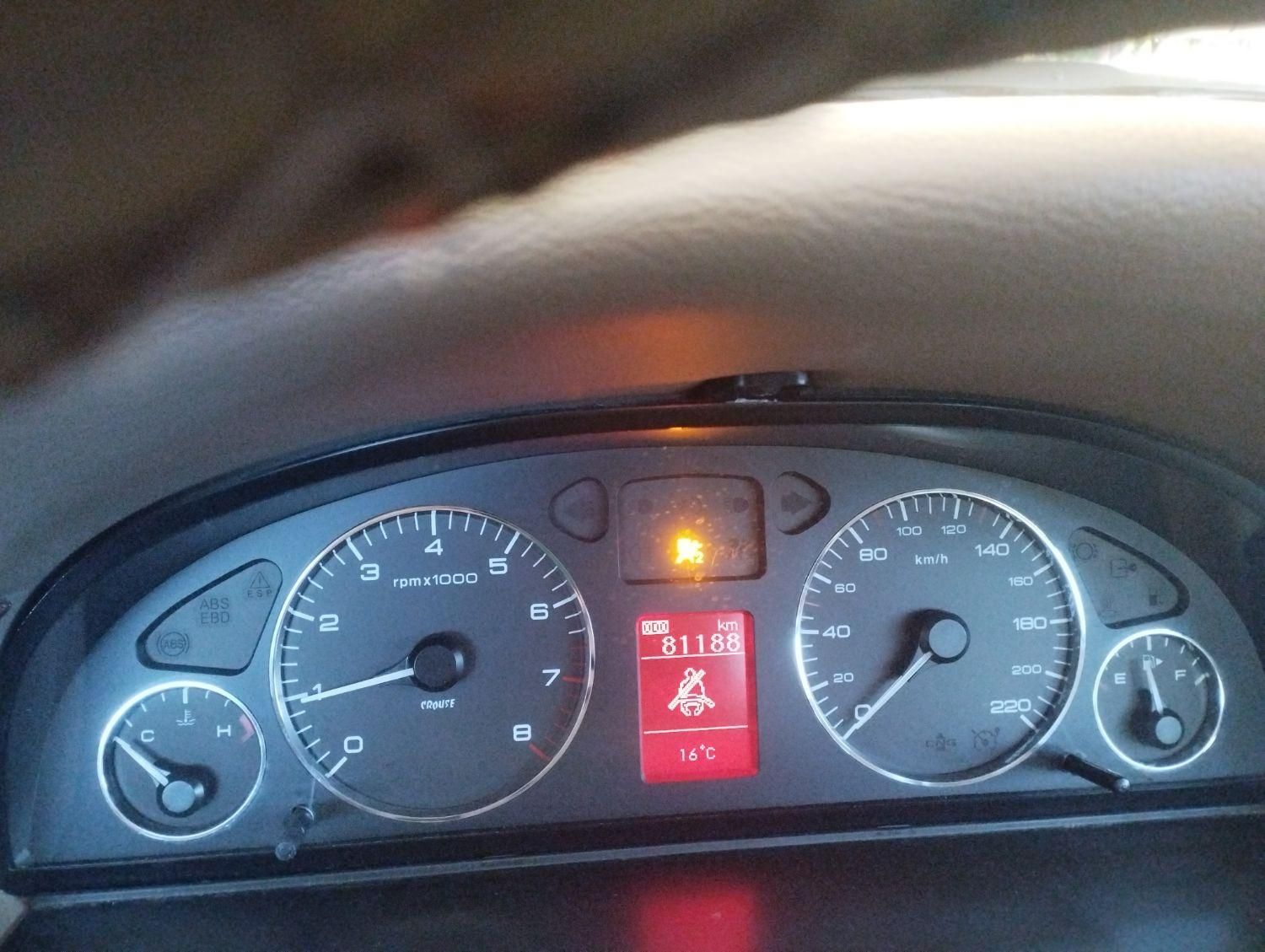 سمند LX XU7 - 1397