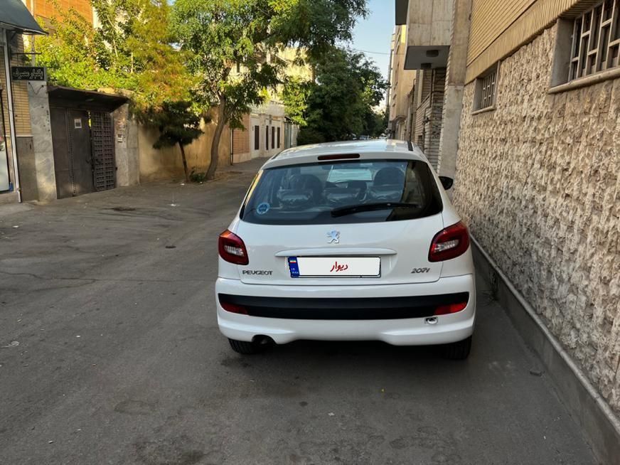 پژو 207 دنده‌ای با موتور TU3 - 1403