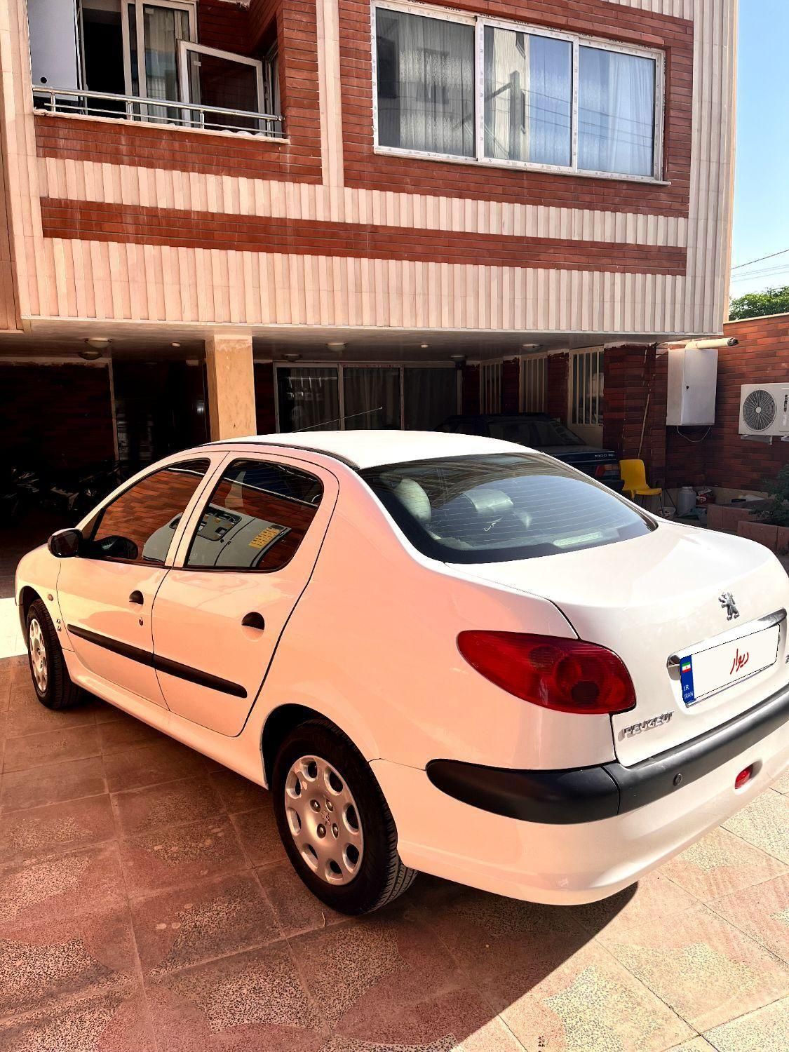 پژو 206 SD v8 - 1394