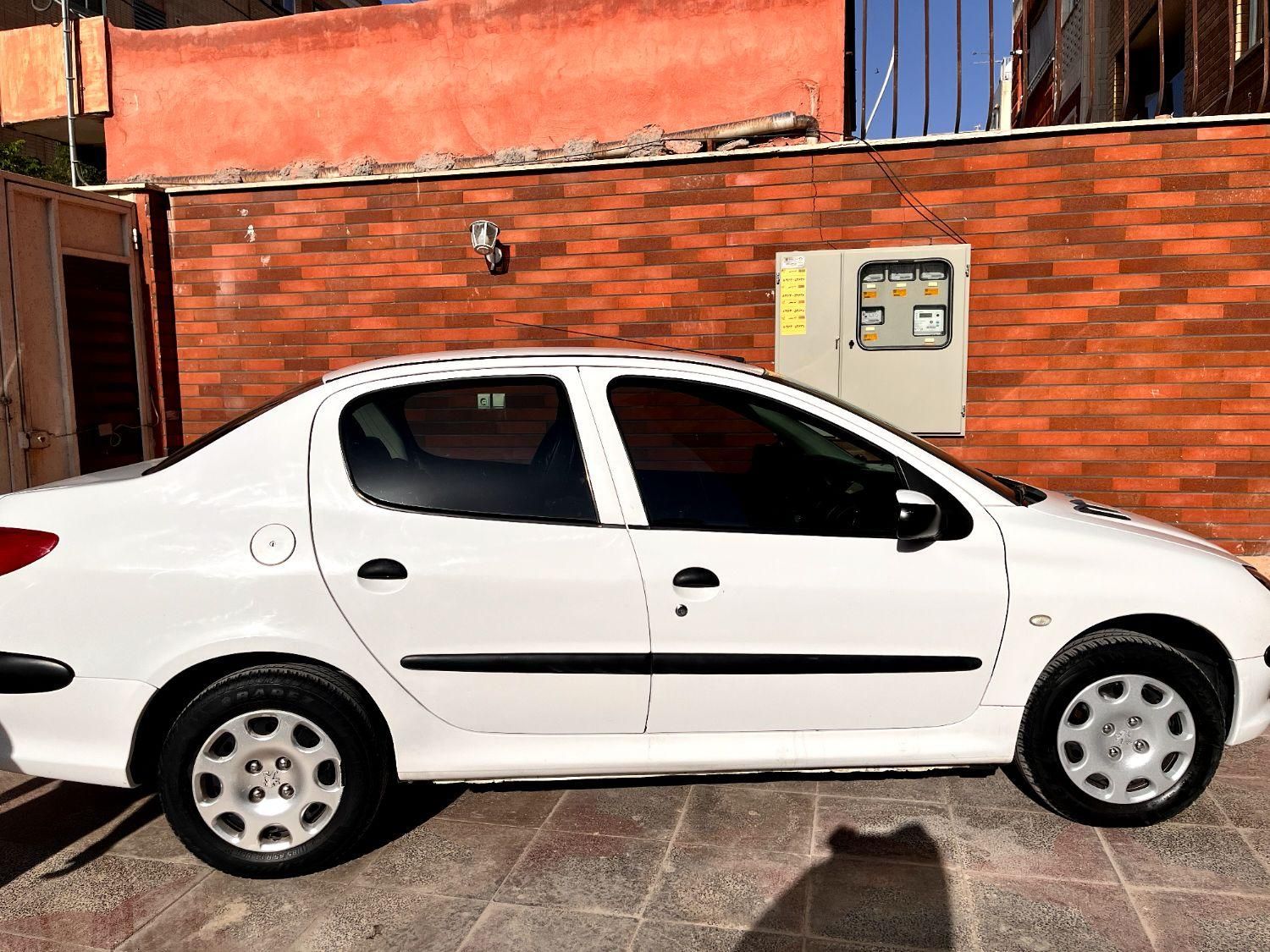 پژو 206 SD v8 - 1394