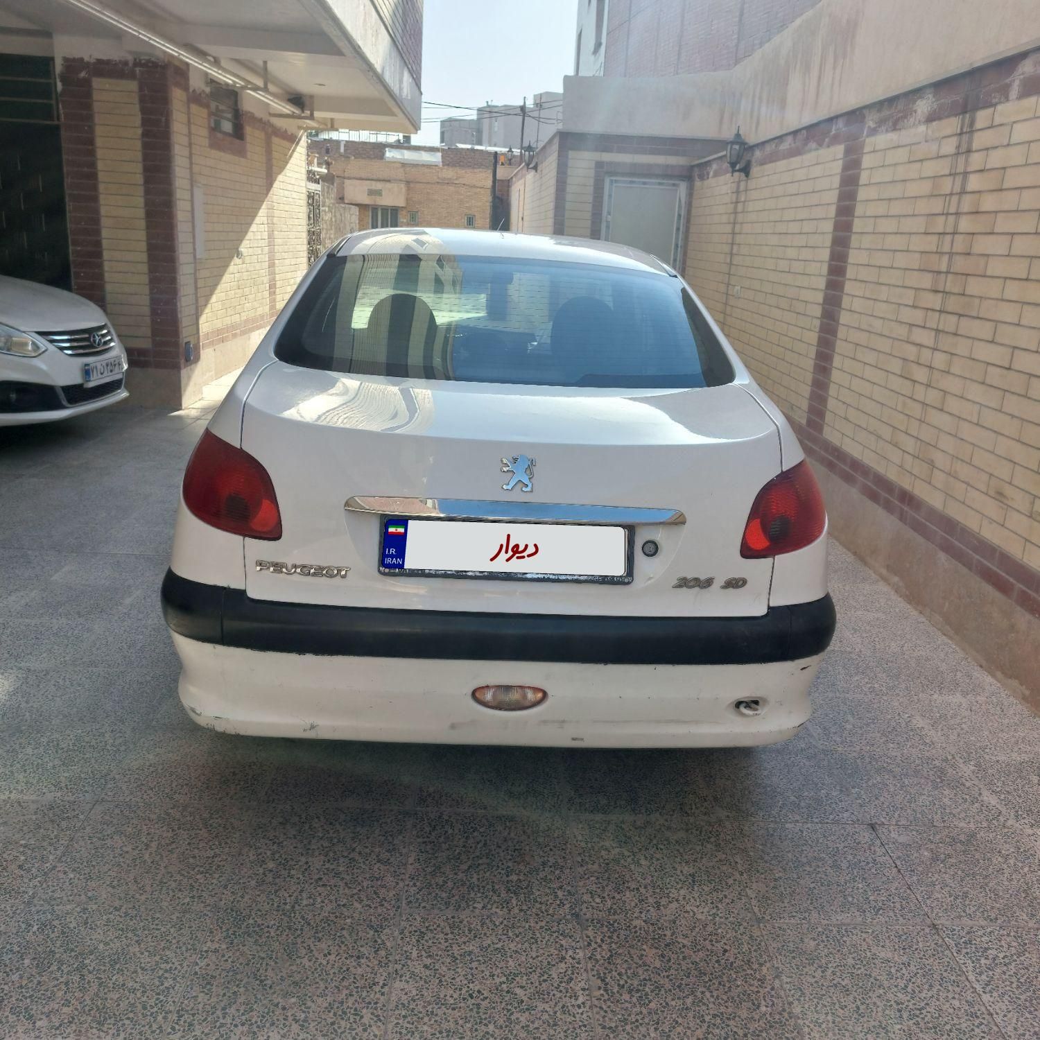 پژو 206 SD v8 - 1390