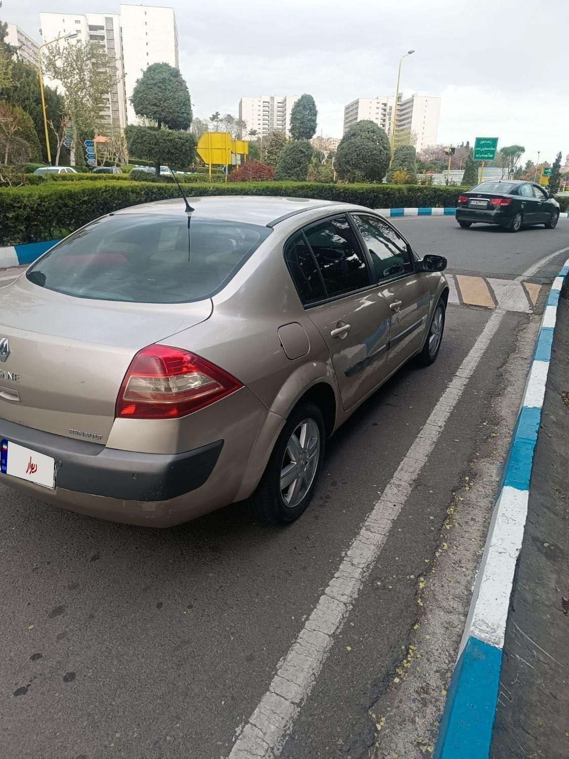 رنو مگان اتوماتیک 2000 - 2006