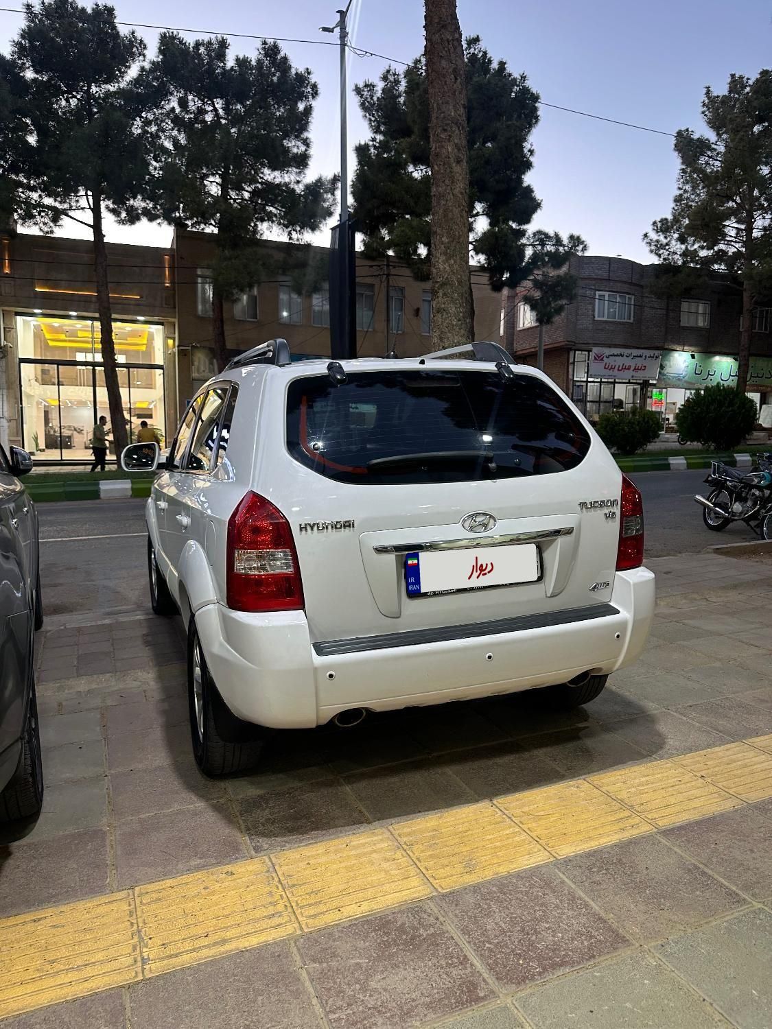 هیوندای توسان 2.7 لیتر - 2010